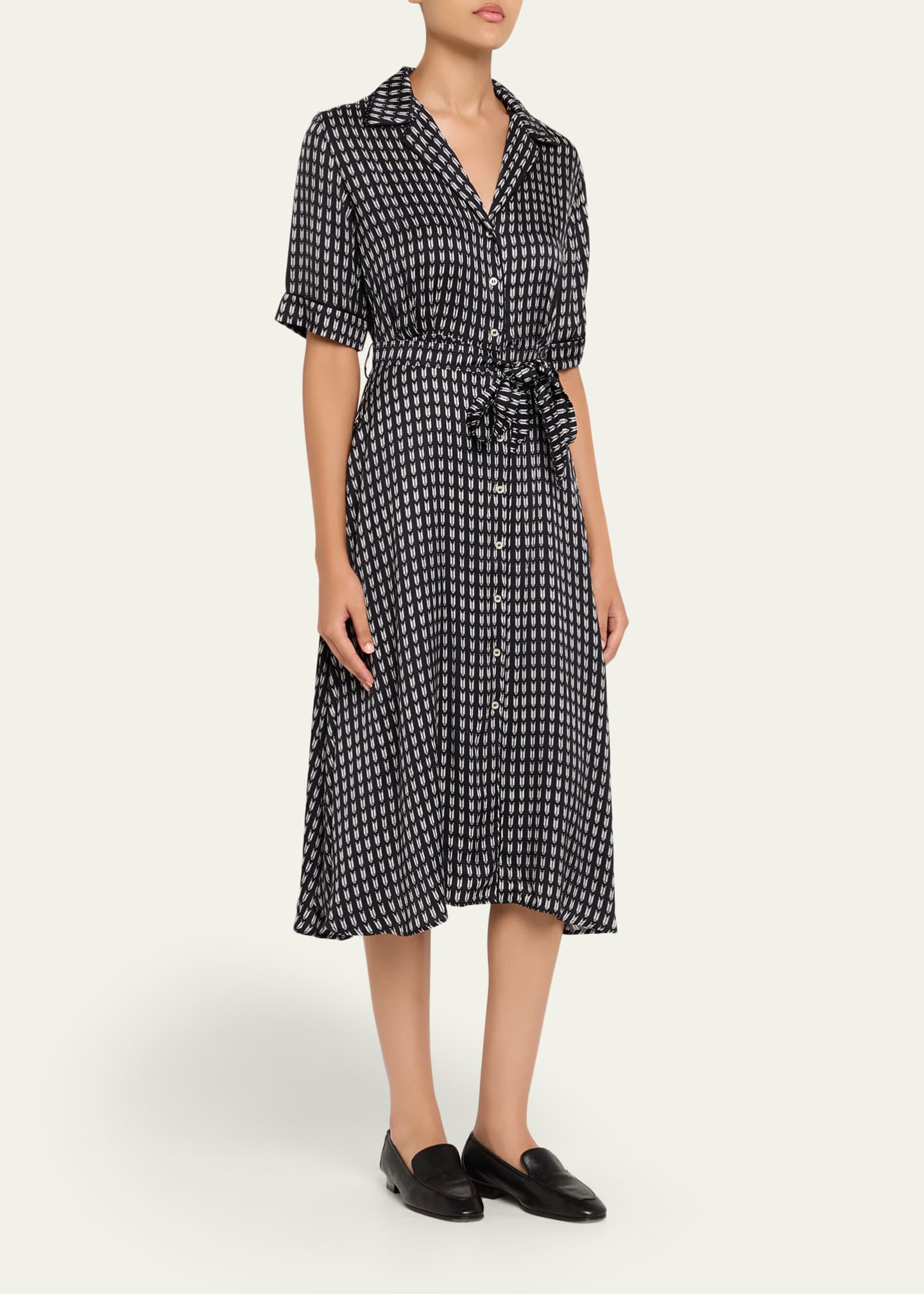 Officine Generale Benedicte Short-Sleeve Tulip-Print Shirtdress Image 4 of 5