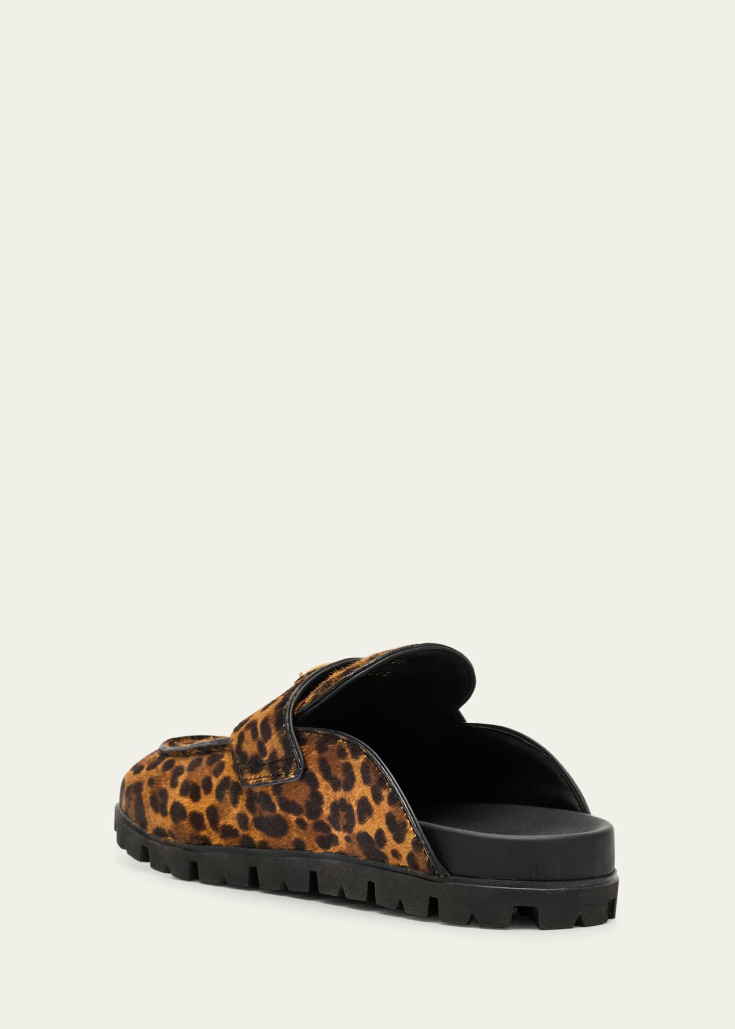 サンダル・ミュール PRADA Printed Calf Hair Slippers Prada - Leopard Print Calf Hair & Fur Sole Slide