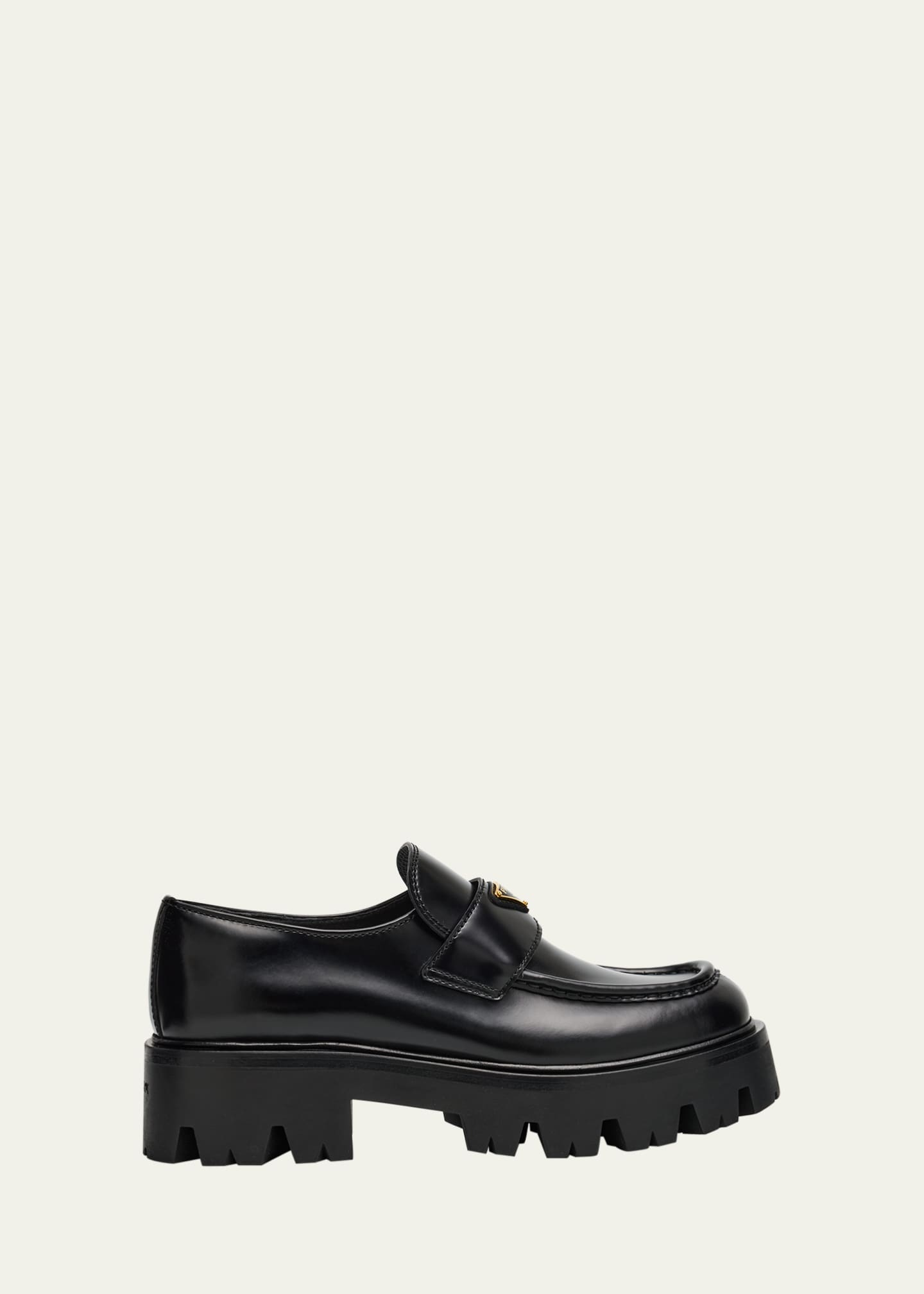 お値下げPRADA ローファー 40 PRADA プラダ ブラッシュドレザー ローファー 高級 革靴 *先着順