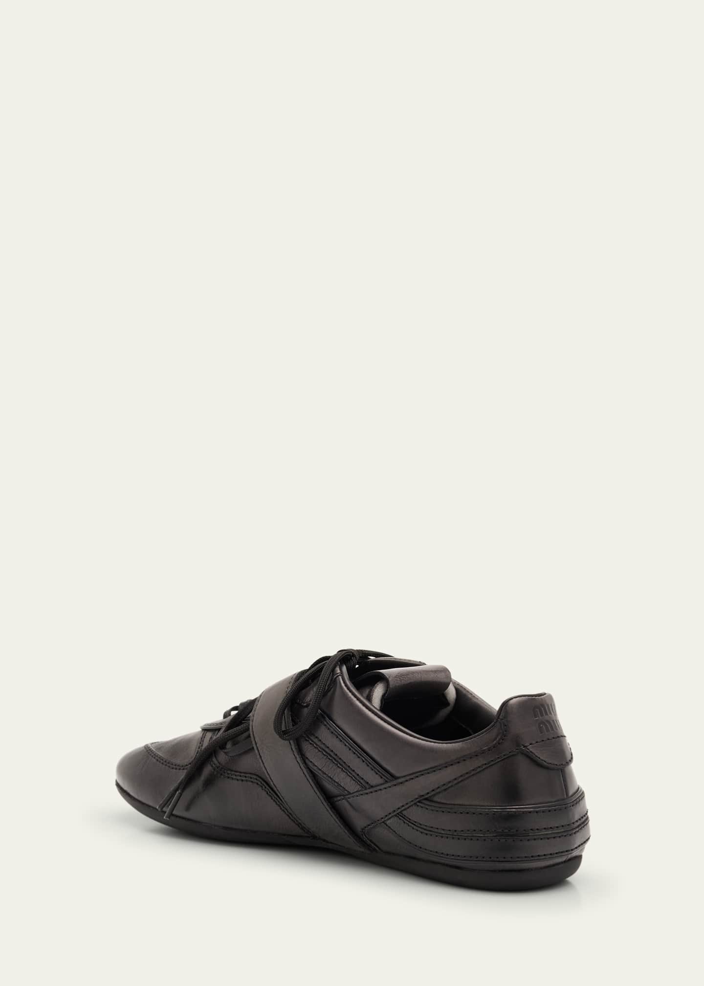 Allacciate Leather Buckle Low-Top Sneakers