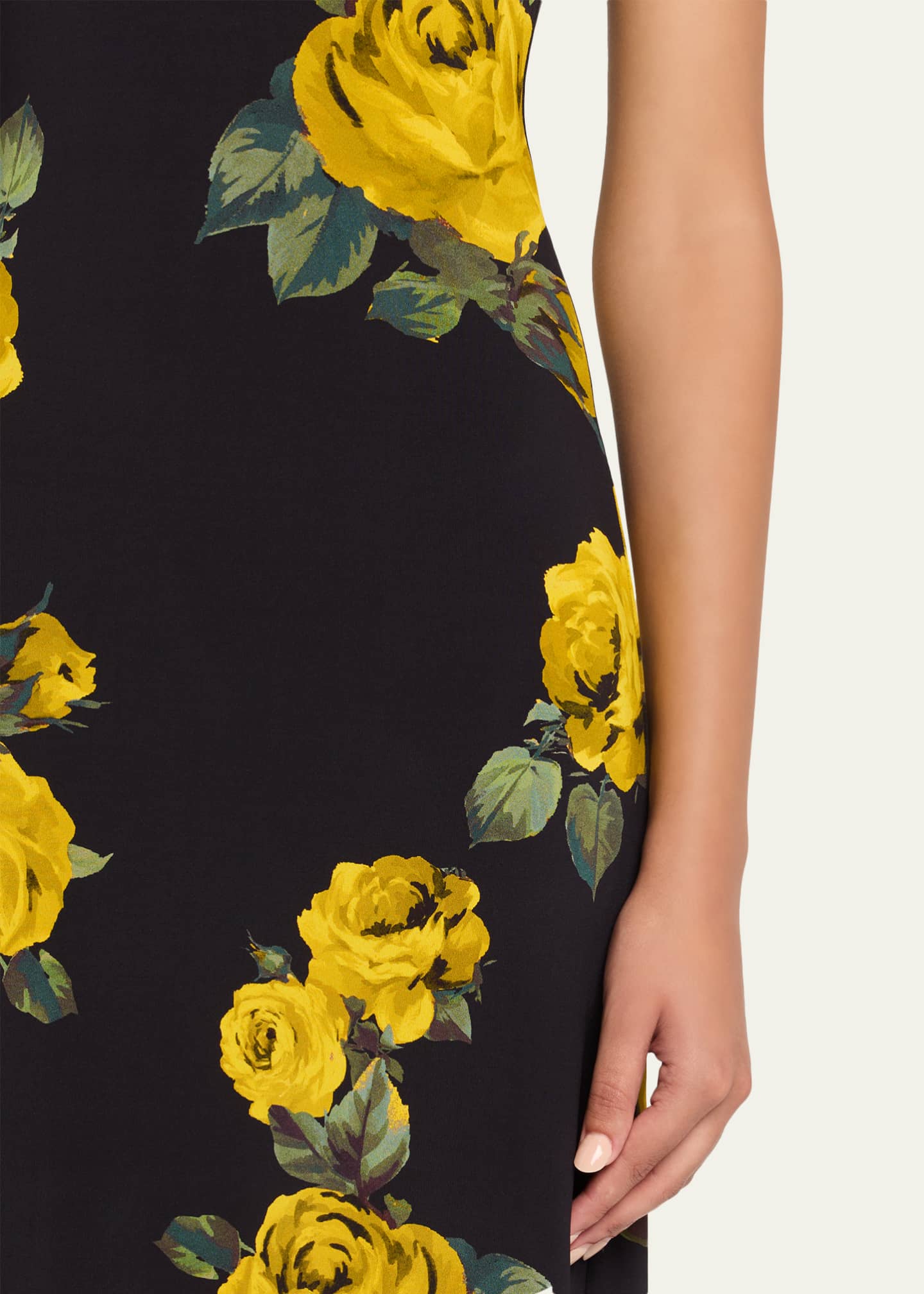 Delora Rosehips Open-Back Sleeveless Maxi Dress
