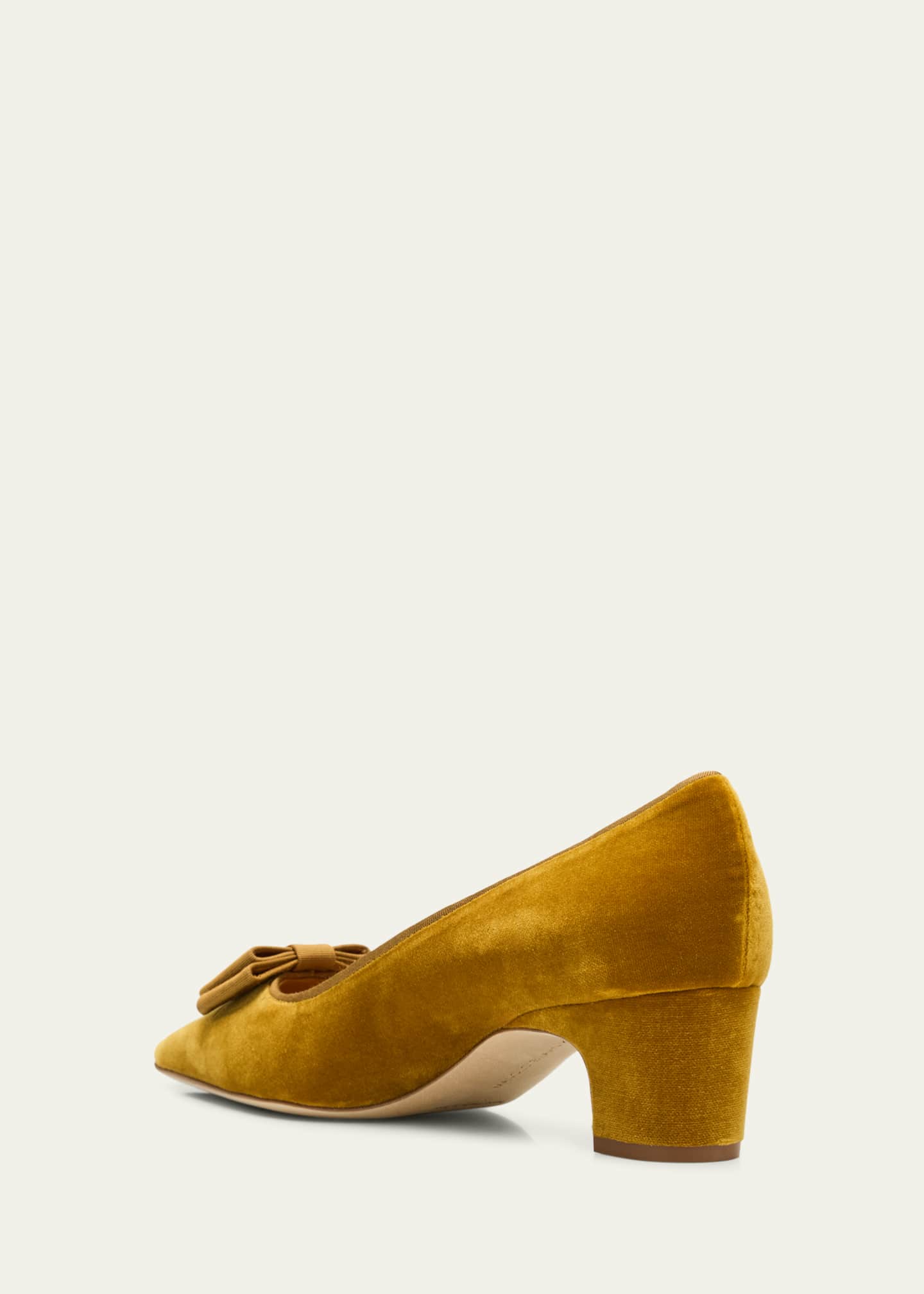 Manolo Blahnik Reador Velvet Bow Pumps Image 2 of 4