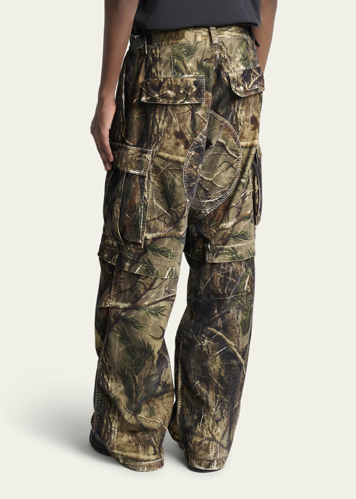 パンツ BALENCIAGA camouflage cargo pant 2021AW Balenciaga Men's Camouflage Flocked Cotton Relaxed-Fit Cargo Pants