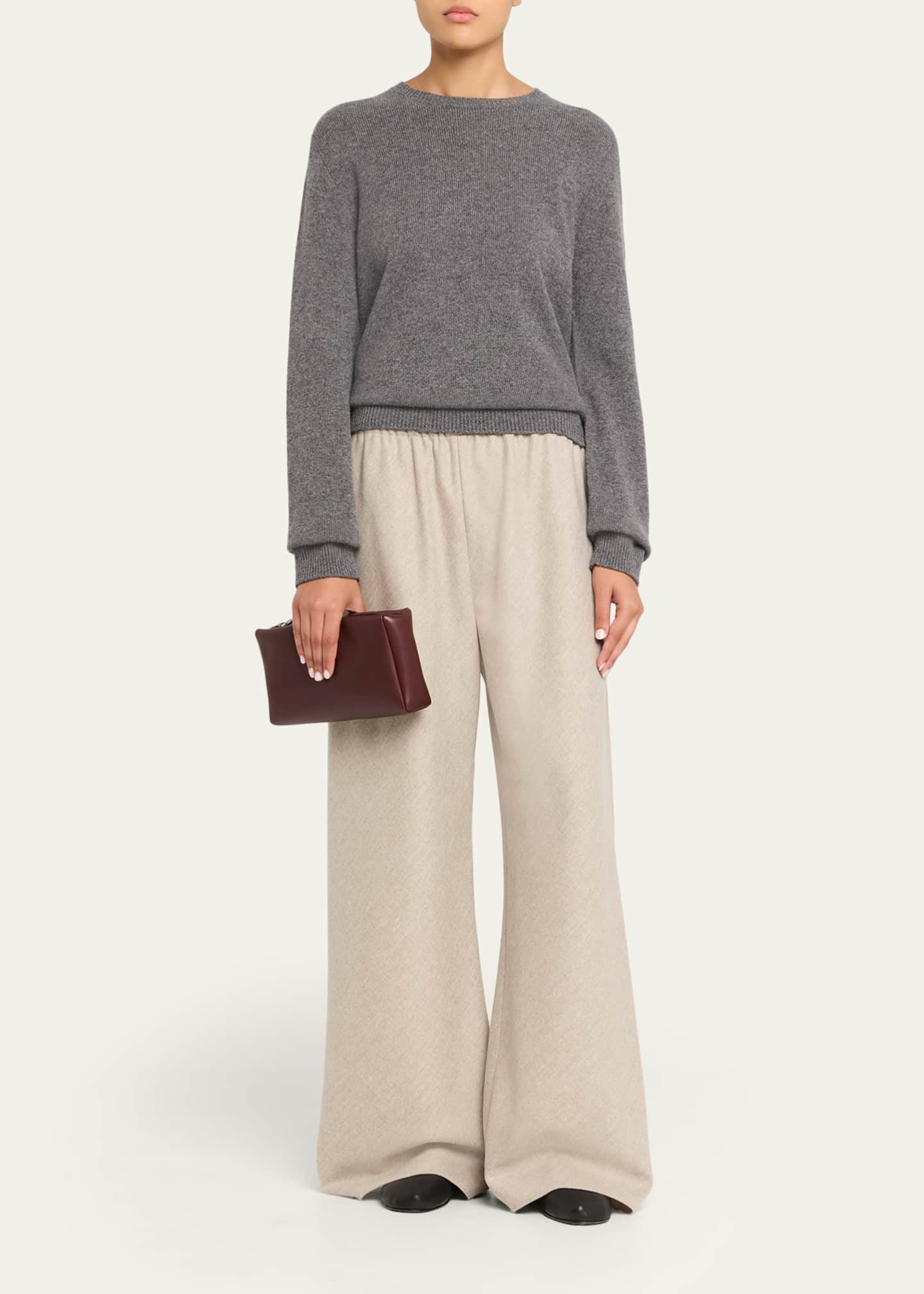 Compact Clutch Bag in Nappa Leather
