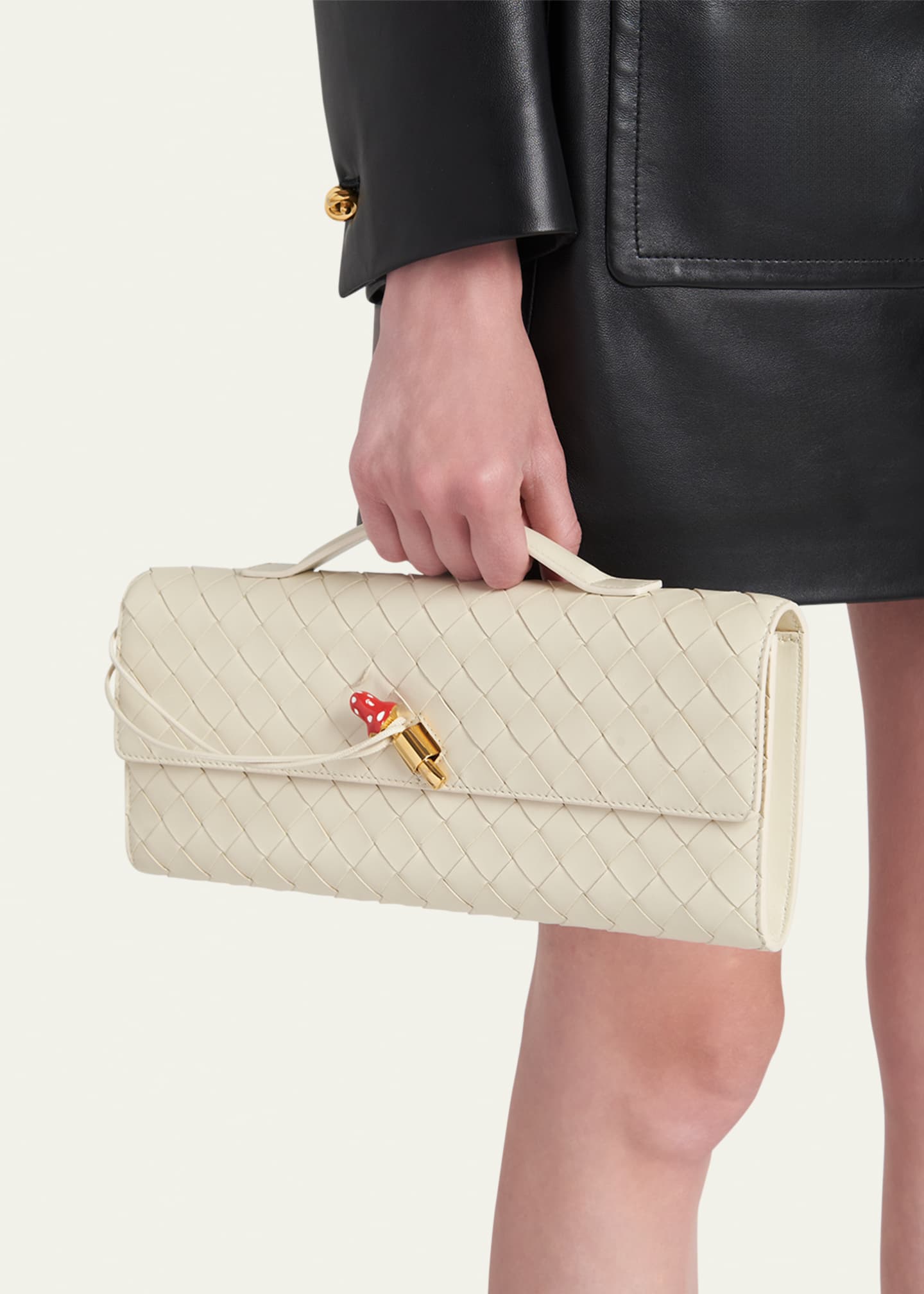 BOTTEGA VENETAレザーキルティングクラッチバッグ Bottega Veneta Andiamo Leather Clutch Bag - Bergdorf Goodman