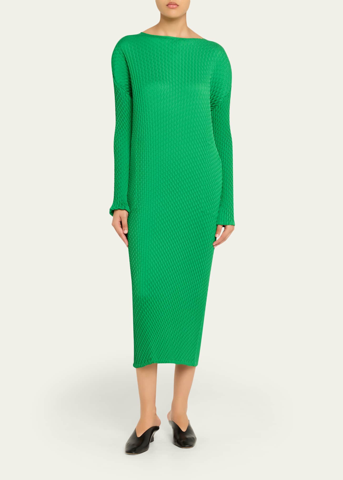 Issey Miyake Sleek Pleats Long-Sleeve Midi Dress, Green, Women's, 2, Cocktail & Party Wedding Guest Dresses Long-Sleeve Dresses