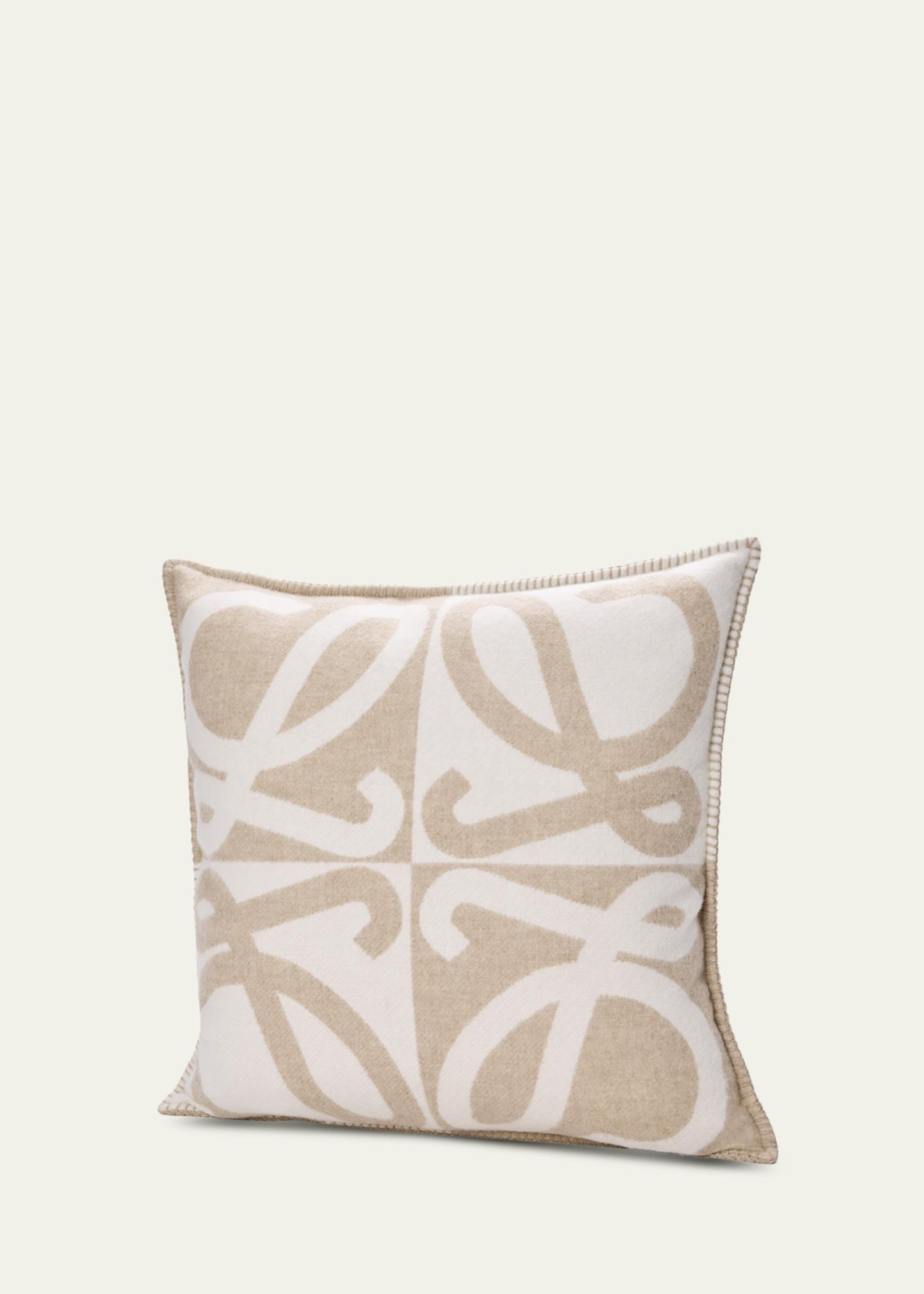 LOEWE アナグラム クッション 2個セット LOEWE Anagram Wool/Cashmere Cushion, 20