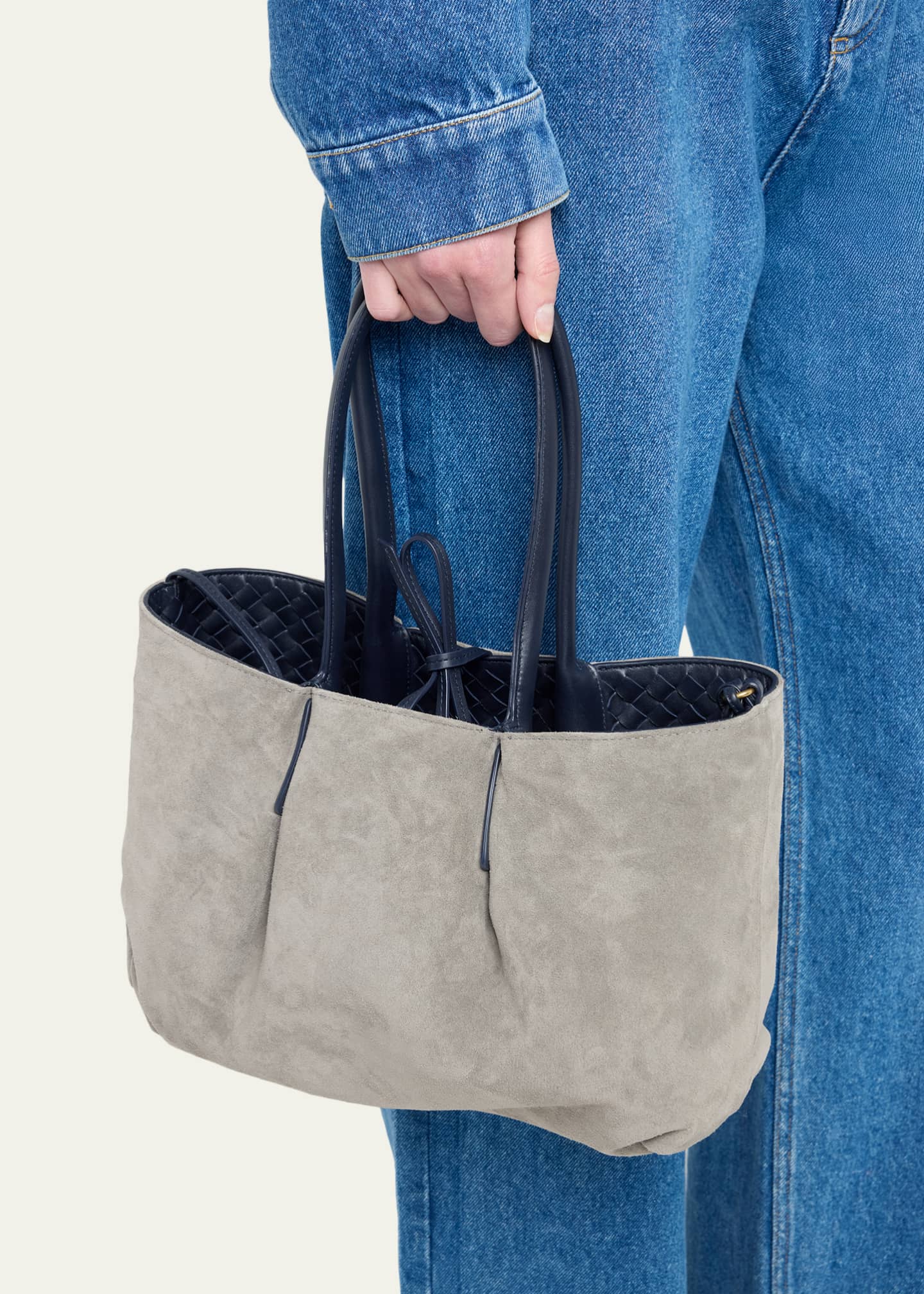 BOTTEGA VENETA POINT ミディアム BOTTEGA VENETA POINT ミディアム 【公式通販】