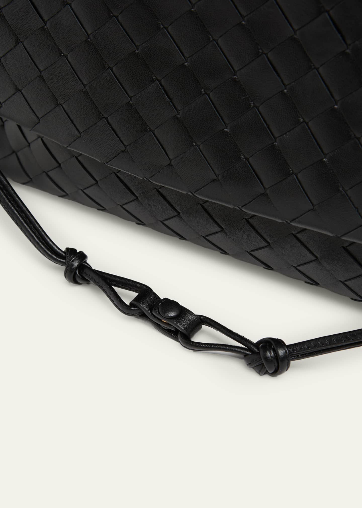 Bottega Veneta Giorno Leather Drawstring Shoulder Bag - Bergdorf