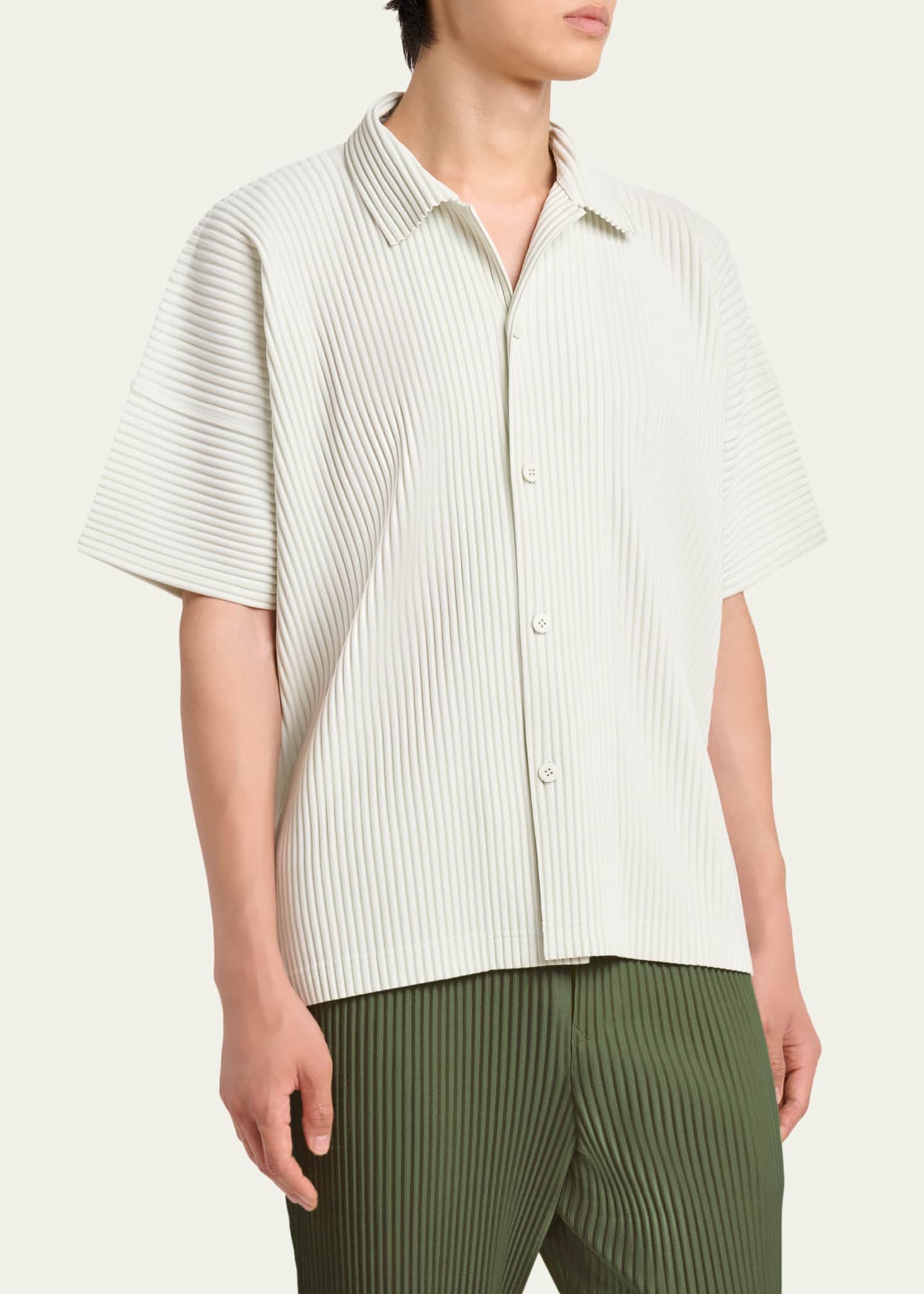 Homme Plisse Issey Miyake Men's Monthly Colors July Pleated Short