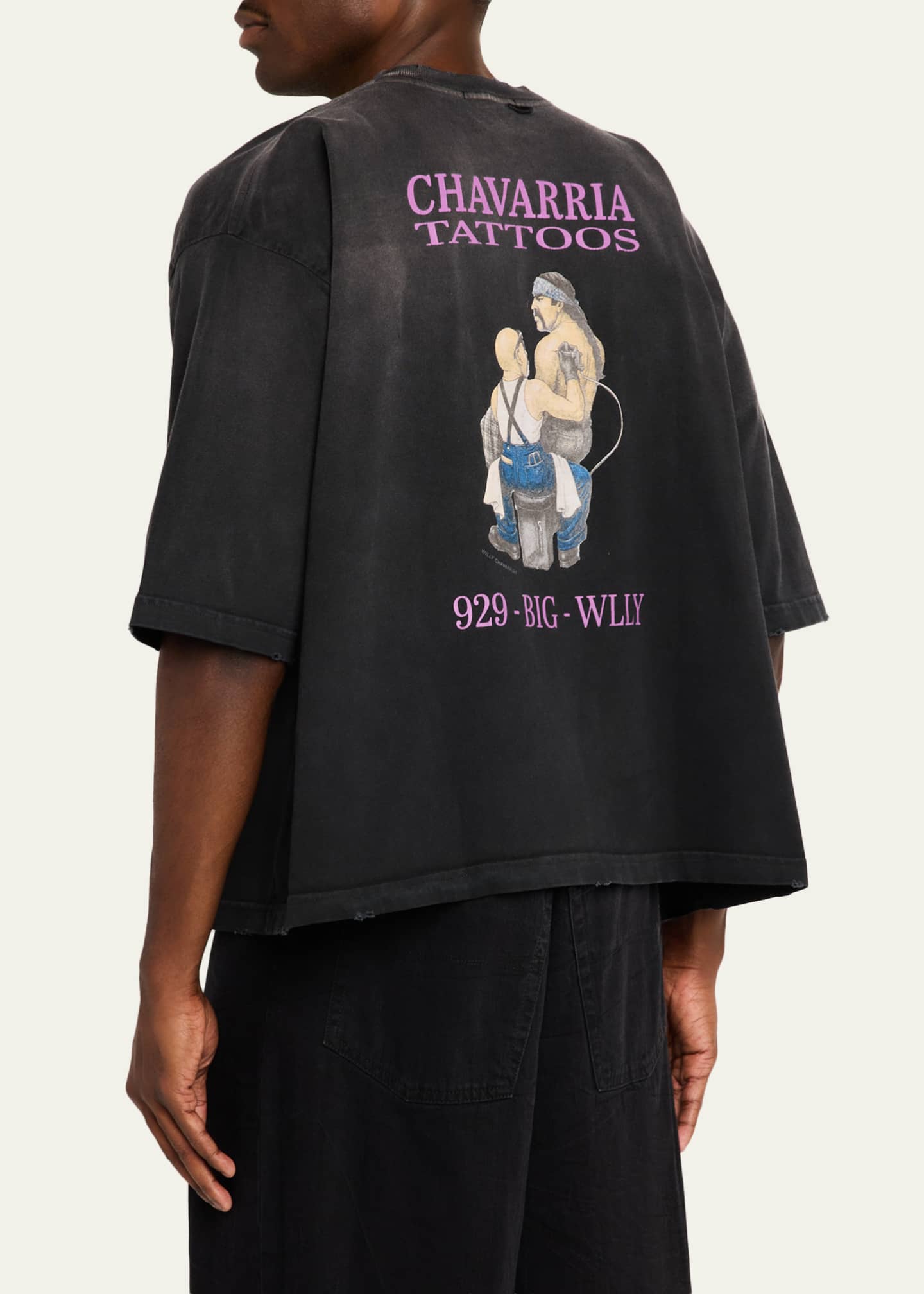 willy chavarria オーバー Tシャツ Willy Chavarria Men's Chavarria Tattoos Cotton Boxy Fit T-Shirt