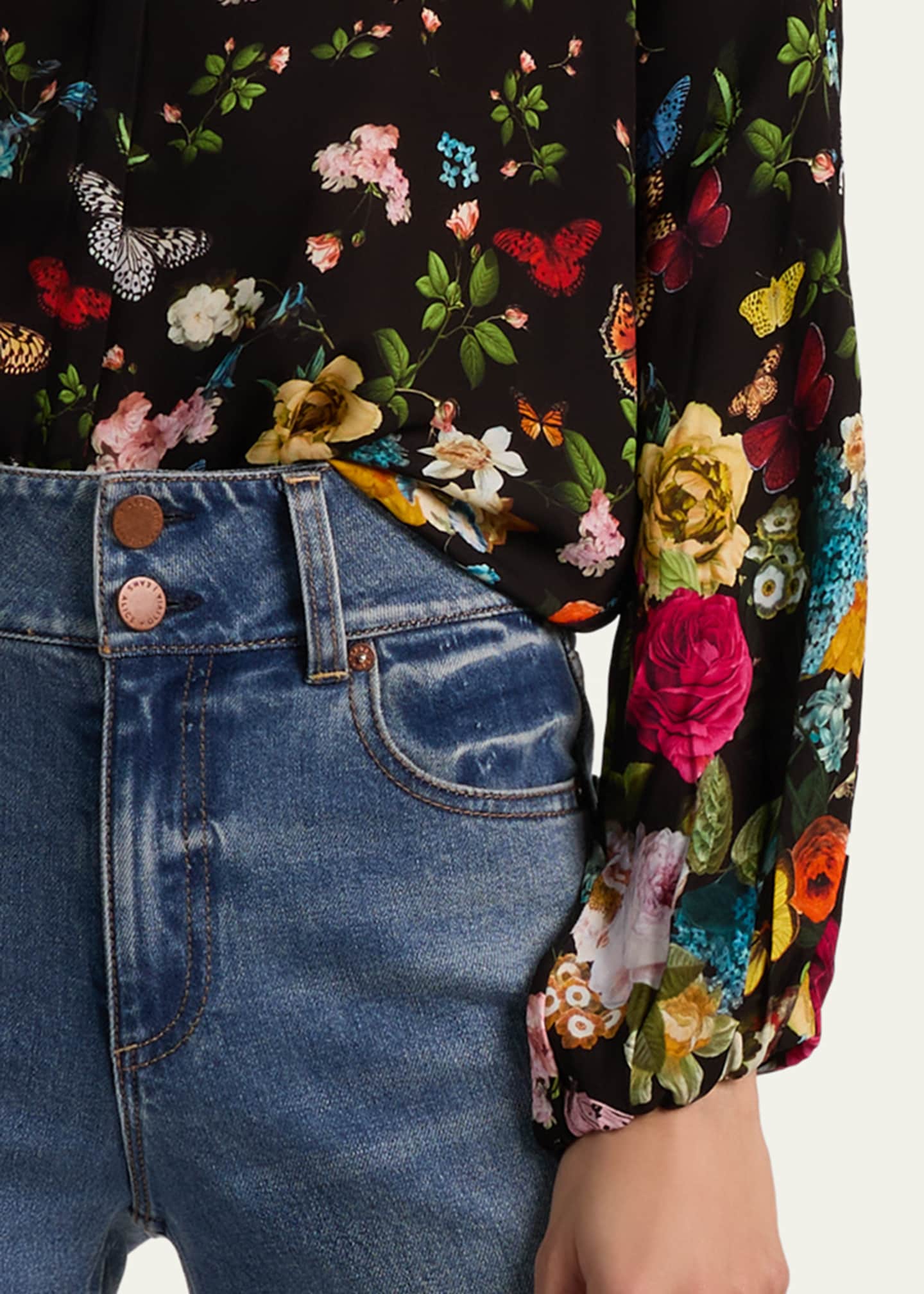 【美品】Alice+Olivia  クロップドトップス ¥49,680 Alice + Olivia Helen Floral Top | Nordstrom
