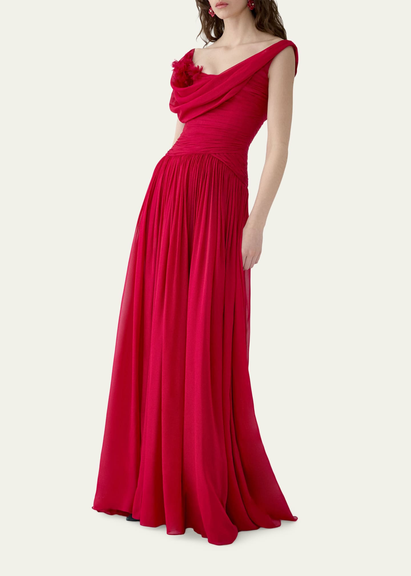 carolina herrera red dress Silk Fan Bodice Mini and an exposed gold zip fastening at the side. Carolina Herrera FLORAL LACE MIDI