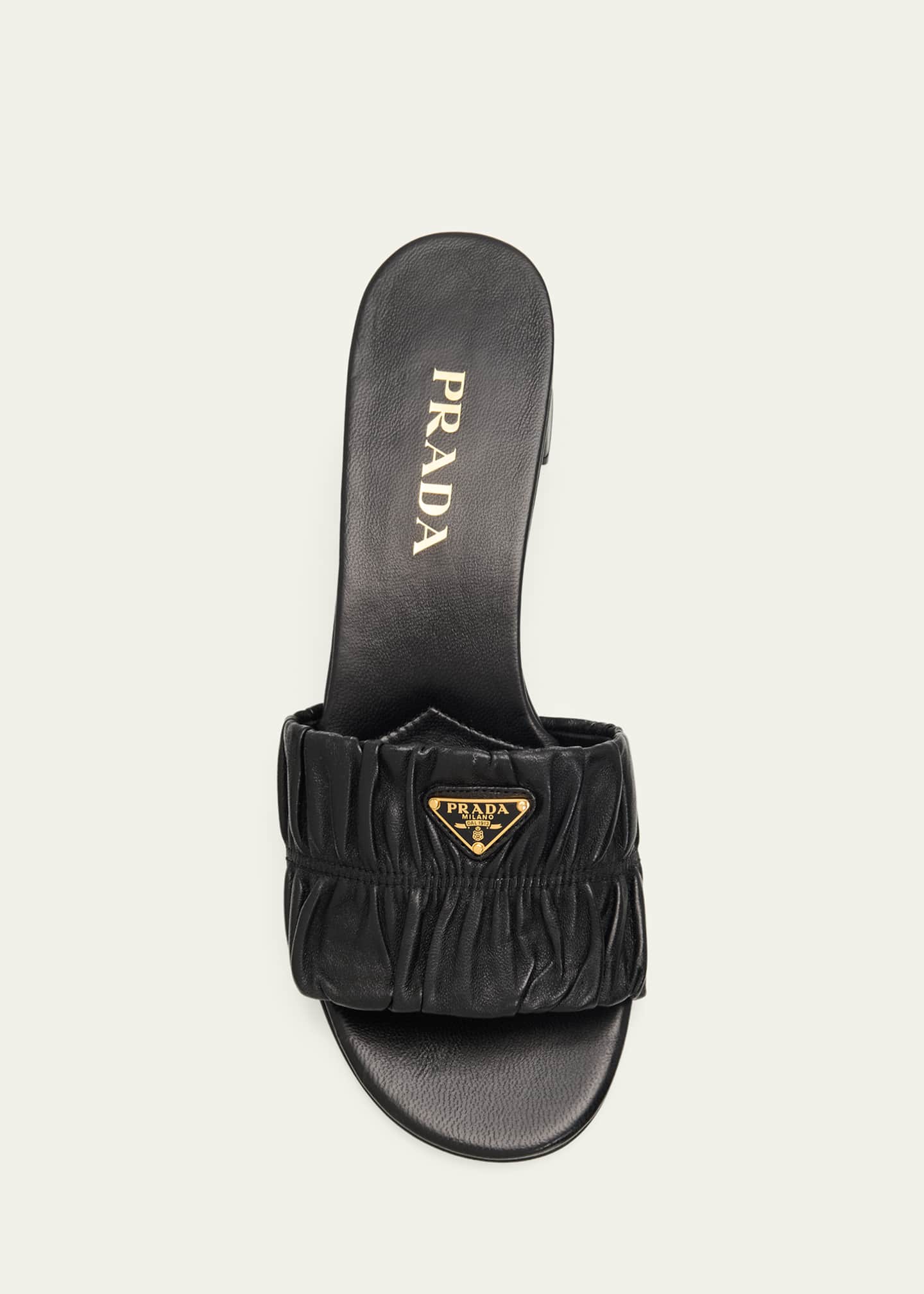 PRADAパンプス Prada 35mm Matelasse Nappa Leather Block-Heel Sandals - Bergdorf