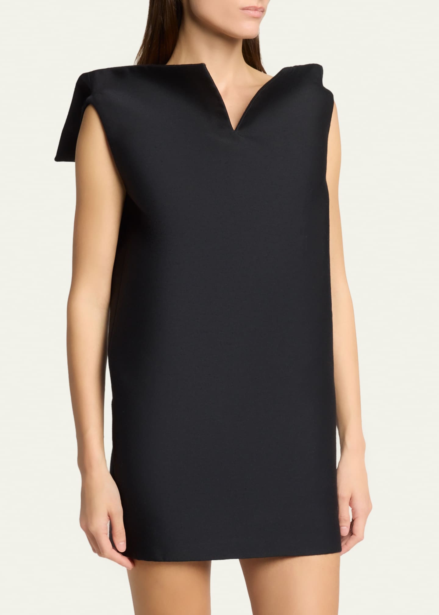 balenciaga dress black Long Sleeve Mini in dry clean Balenciaga Fall 2024 Couture Fashion