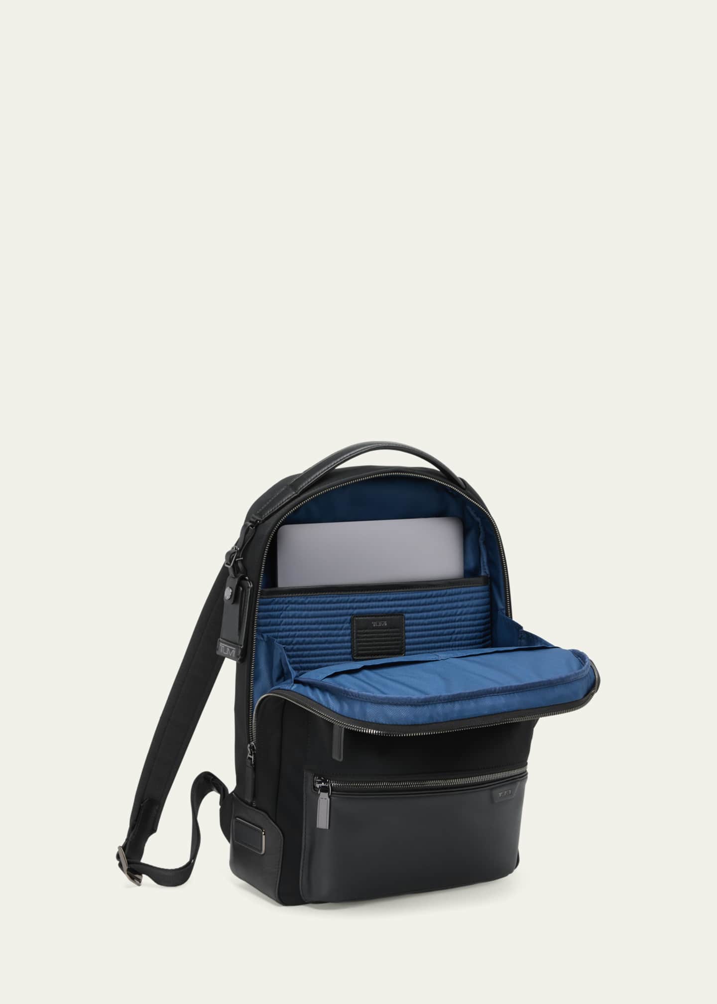 harrison tumi backpack Bradner Backpack 1305331041/06602011 D BLACK BL This mens backpack has a refined design with elevated finishes TUMI HARRISON backpack BRADNER with