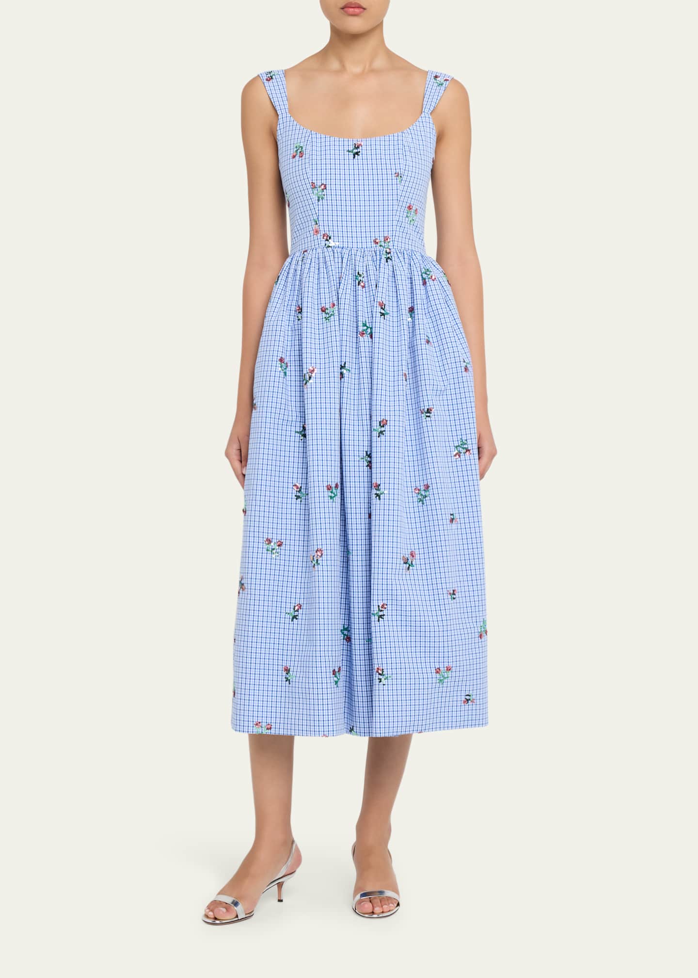 markarian dresses Apple Dress 14 This item is true to size if you desire the same fit. Markarian Spring 2026 Ready-to-Wear Runway,