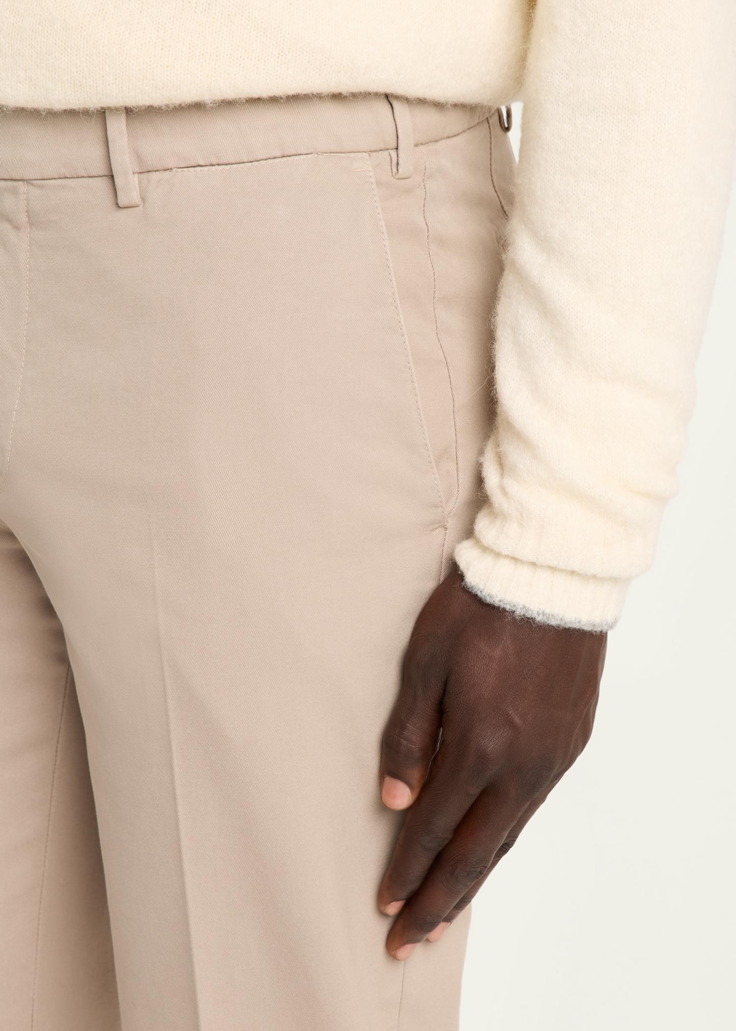 Brunello Cucinelli Men's Cotton Straight Leg Flat-Front Pants