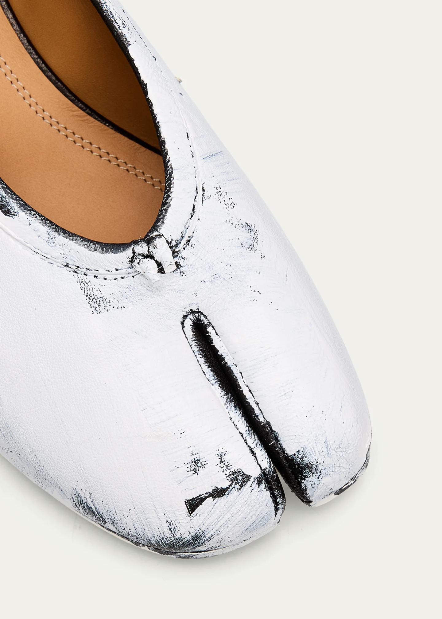 Maison Margiela Tabi バレエ3cmヒール　35 Maison Margiela 35mm Tabi Painted Leather Ballerina Pumps
