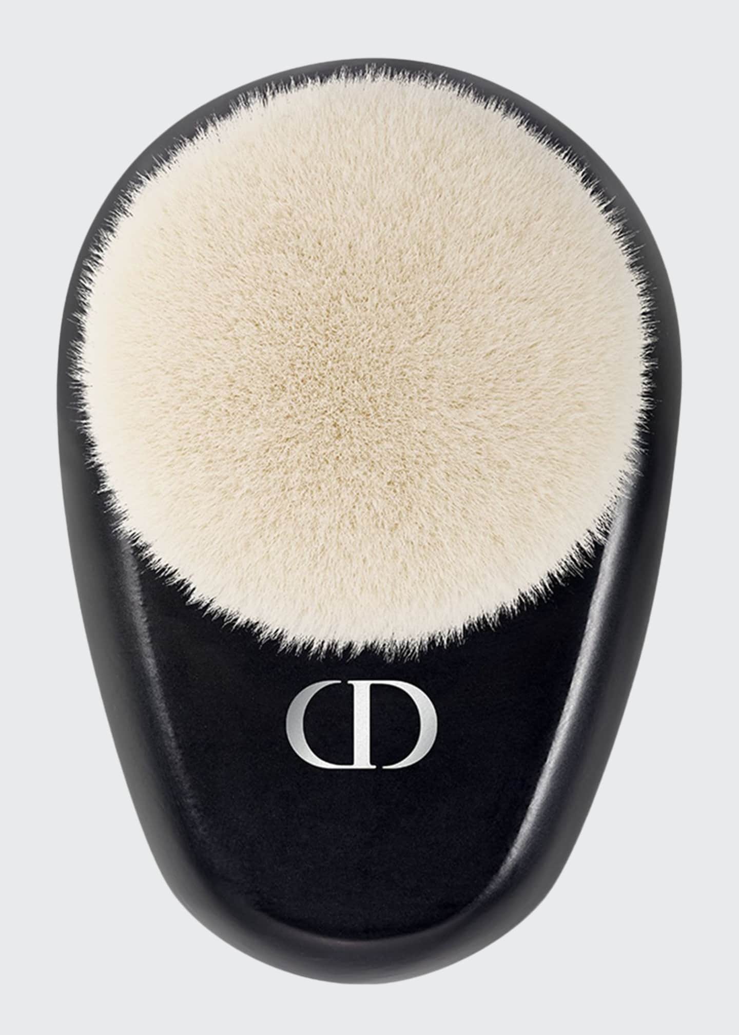 Dior Backstage Face Brush No. 18 Bergdorf Goodman