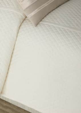 Cairo Diamond Quilted Queen Coverlet