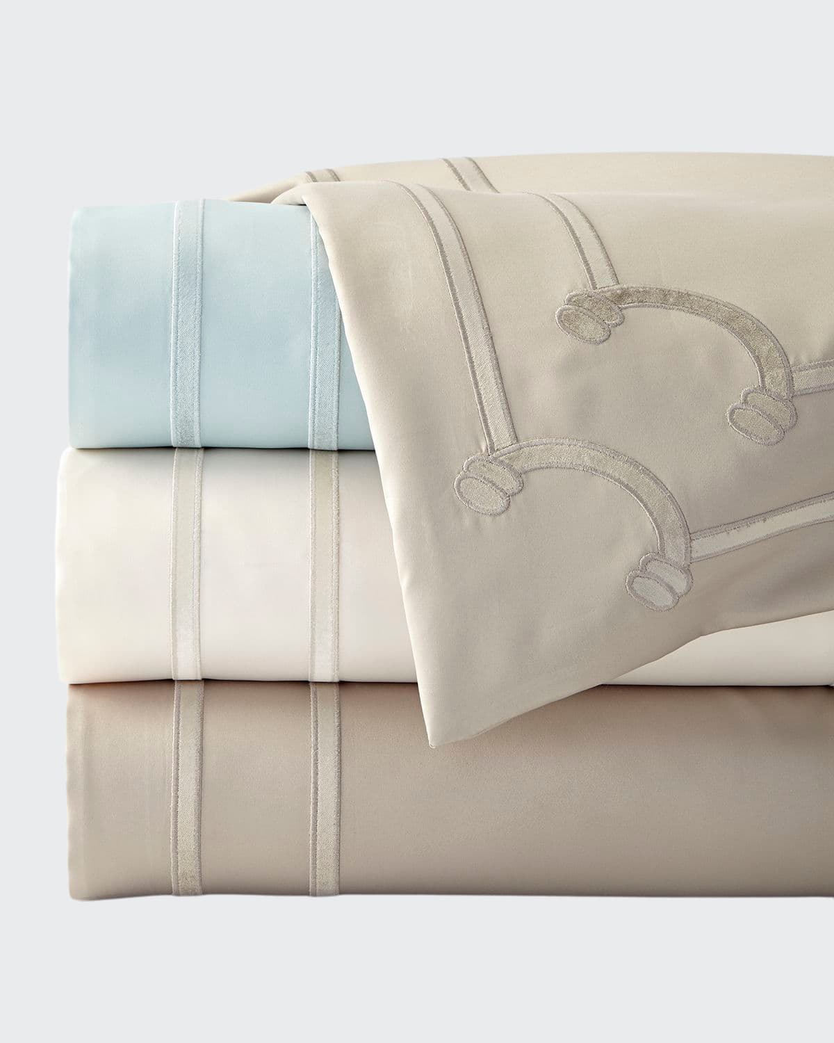 Lili Alessandra Queen Vendome Duvet Cover
