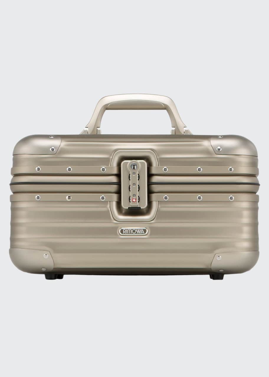 Rimowa Topas luxury suitcases shine in a new copper shade