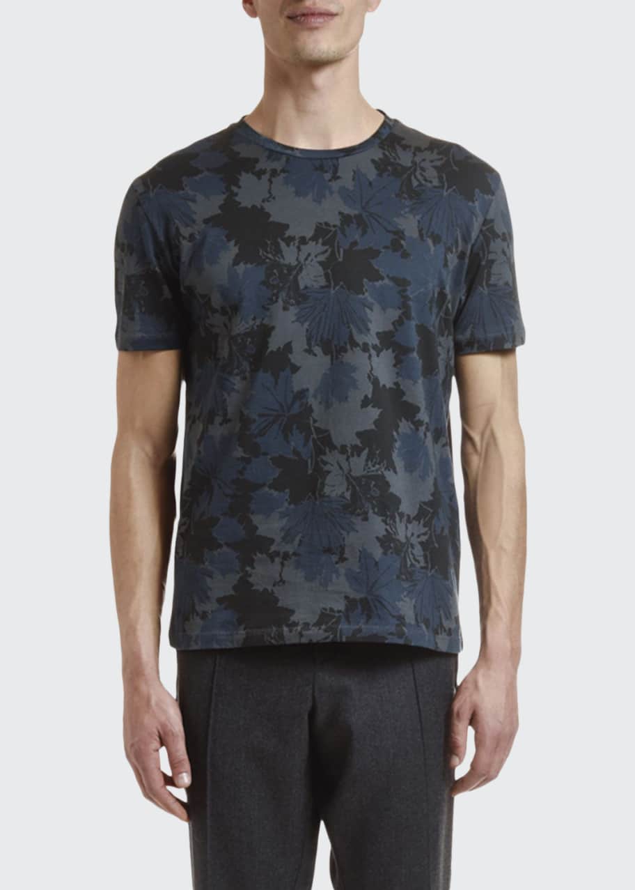 Image 1 of 1: Men's Floral Camo Crewneck T-Shirt