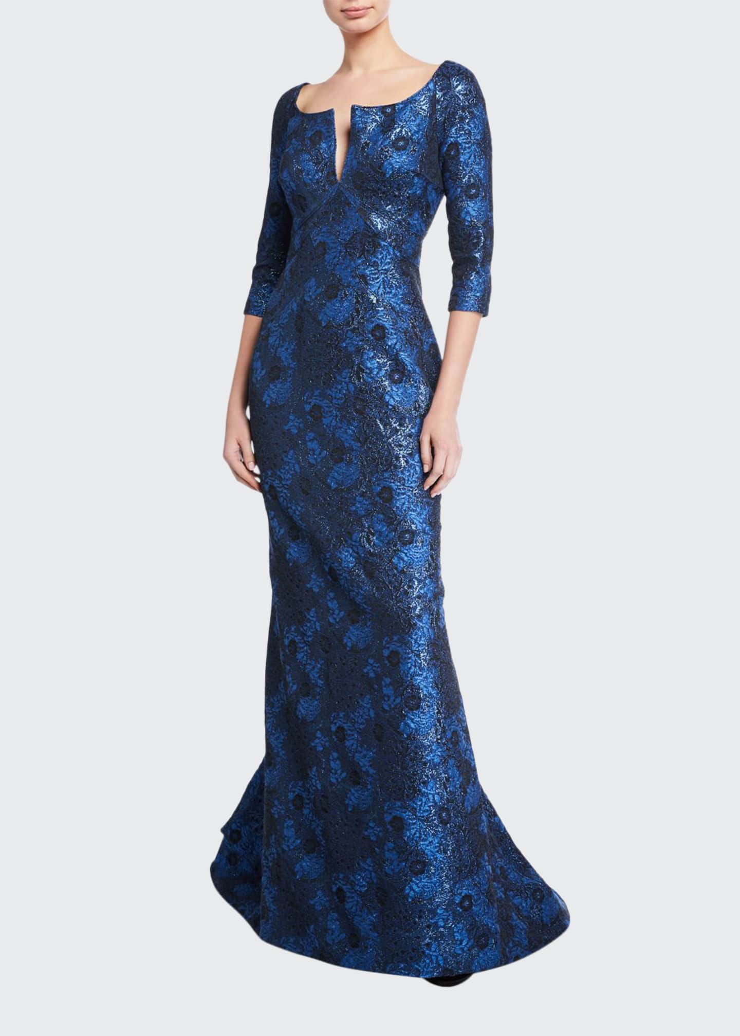 trumpet gown with sleeves