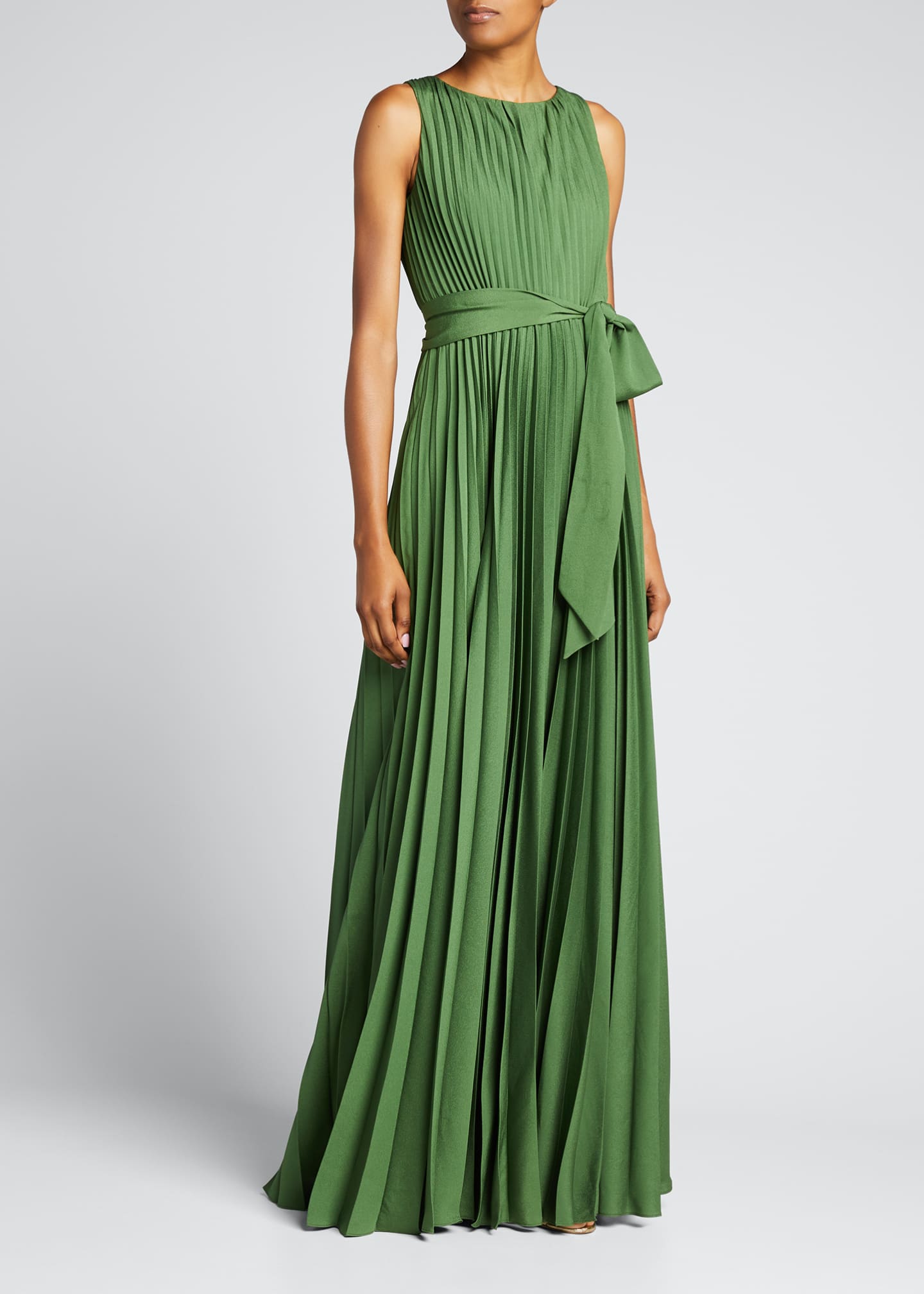 Badgley Mischka Collection Sunburst Pleated Sleeveless Gown - Bergdorf ...