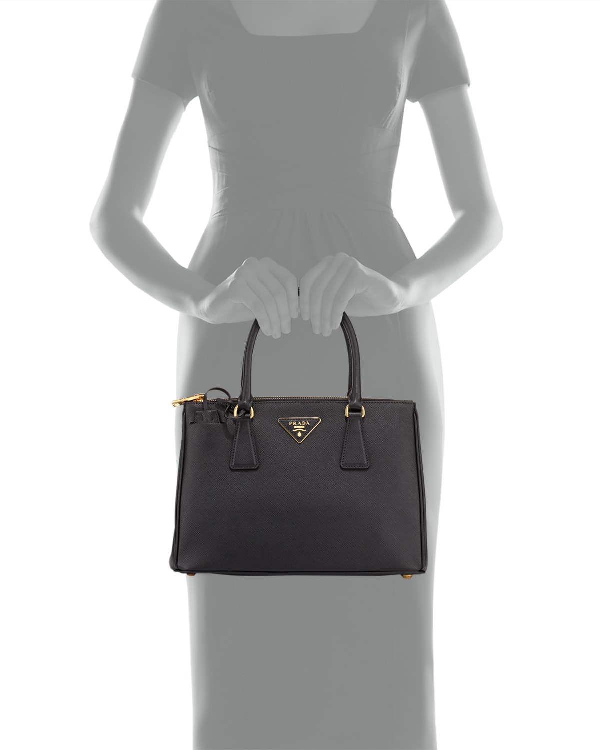 【関税込み】prada Saffiano handbag Prada Saffiano Small Lux Double-Zip Tote Bag, Black (Nero)
