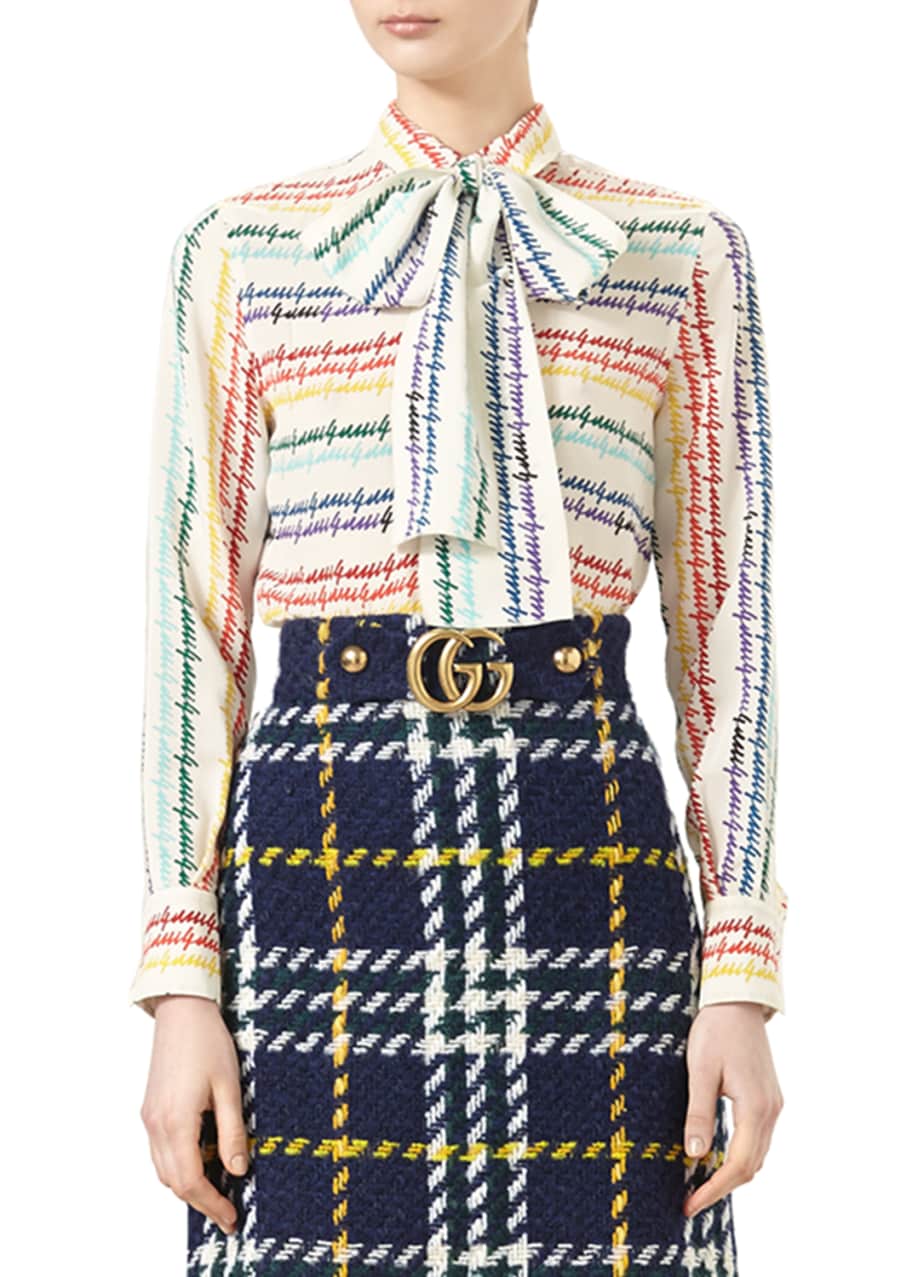 Gucci shirt with writing on it discount