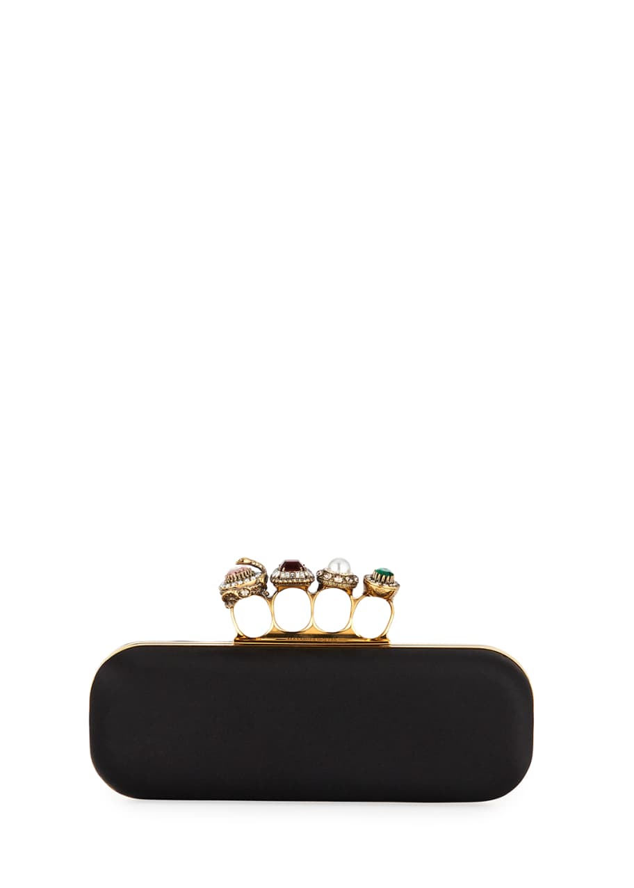 Knuckle store duster clutch