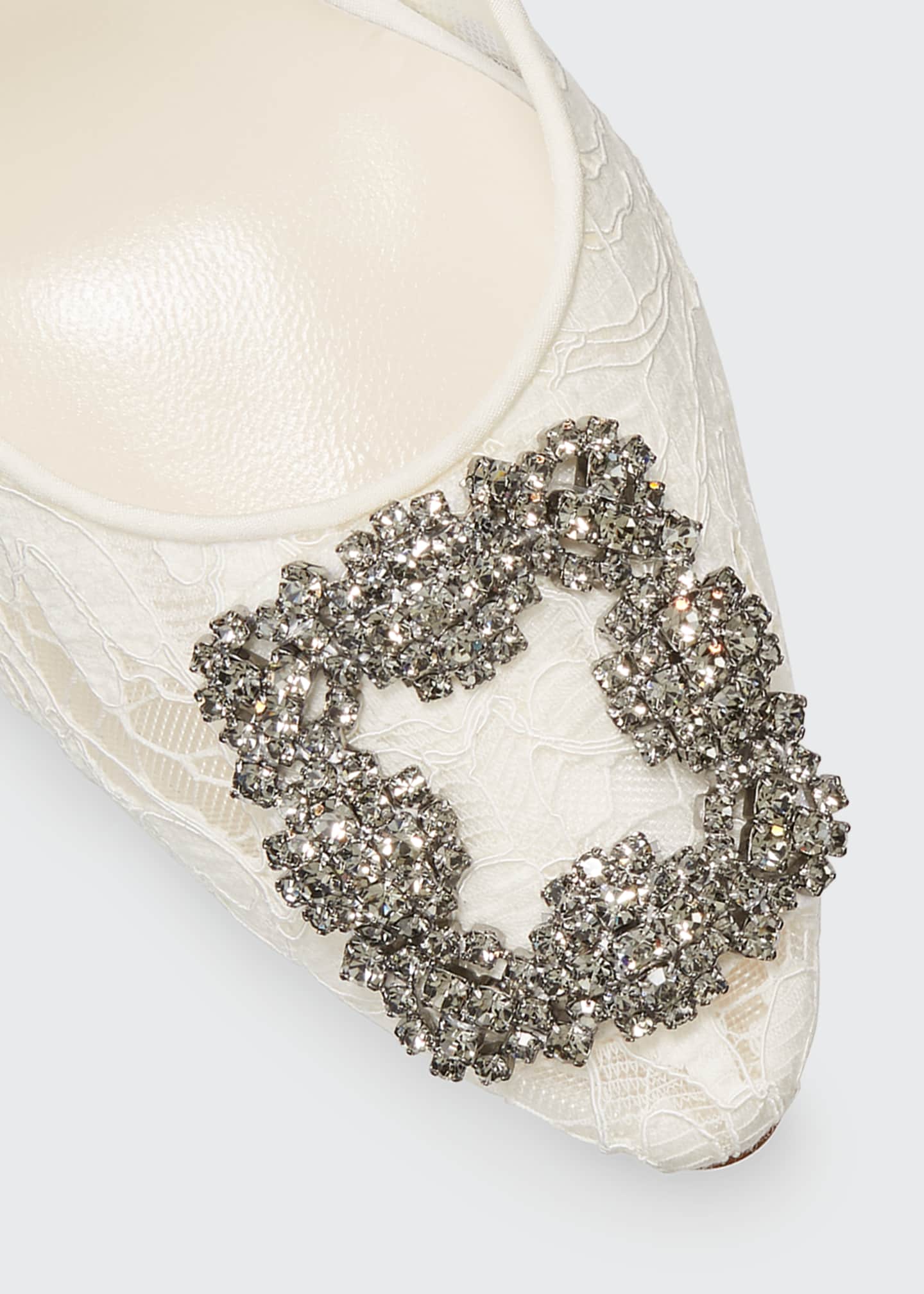 manolo blahnik mid heel
