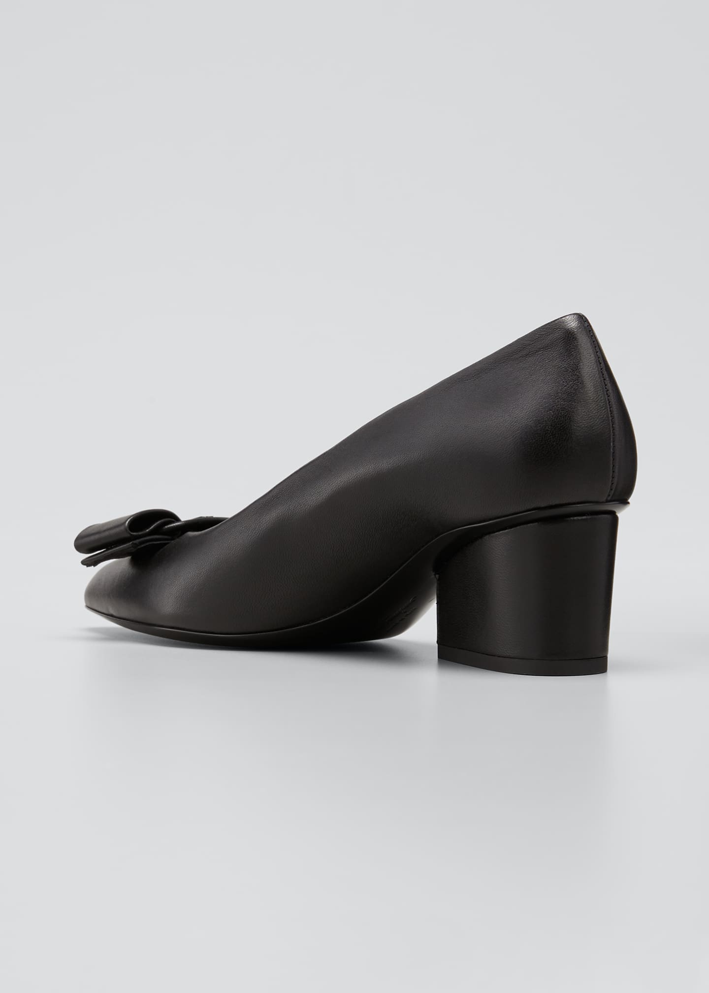 salvatore ferragamo viva pump