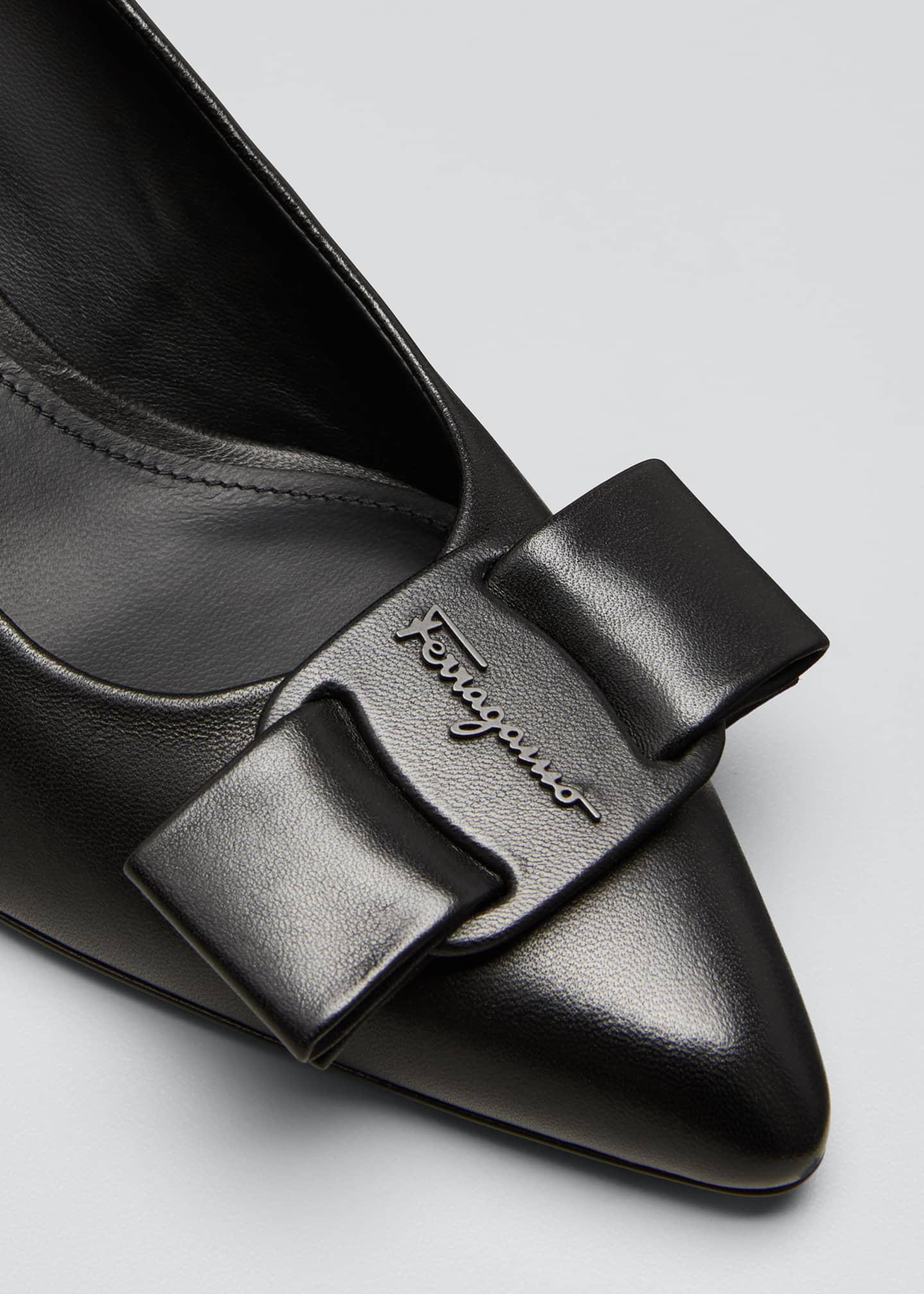 salvatore ferragamo viva pump