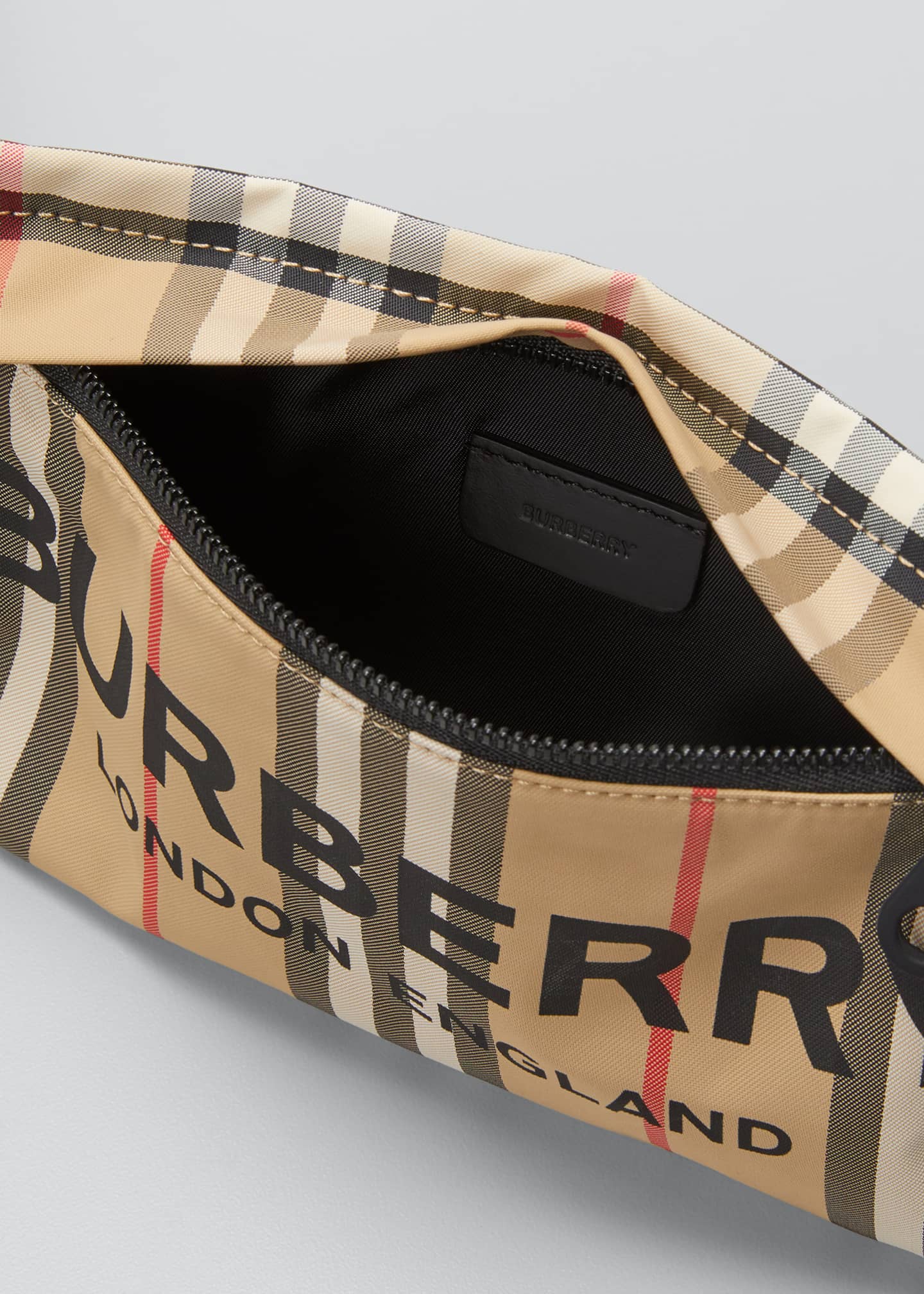 burberry heritage stripe wristlet bag The Best International Exporter of Fresh Indian Grapes and Produce