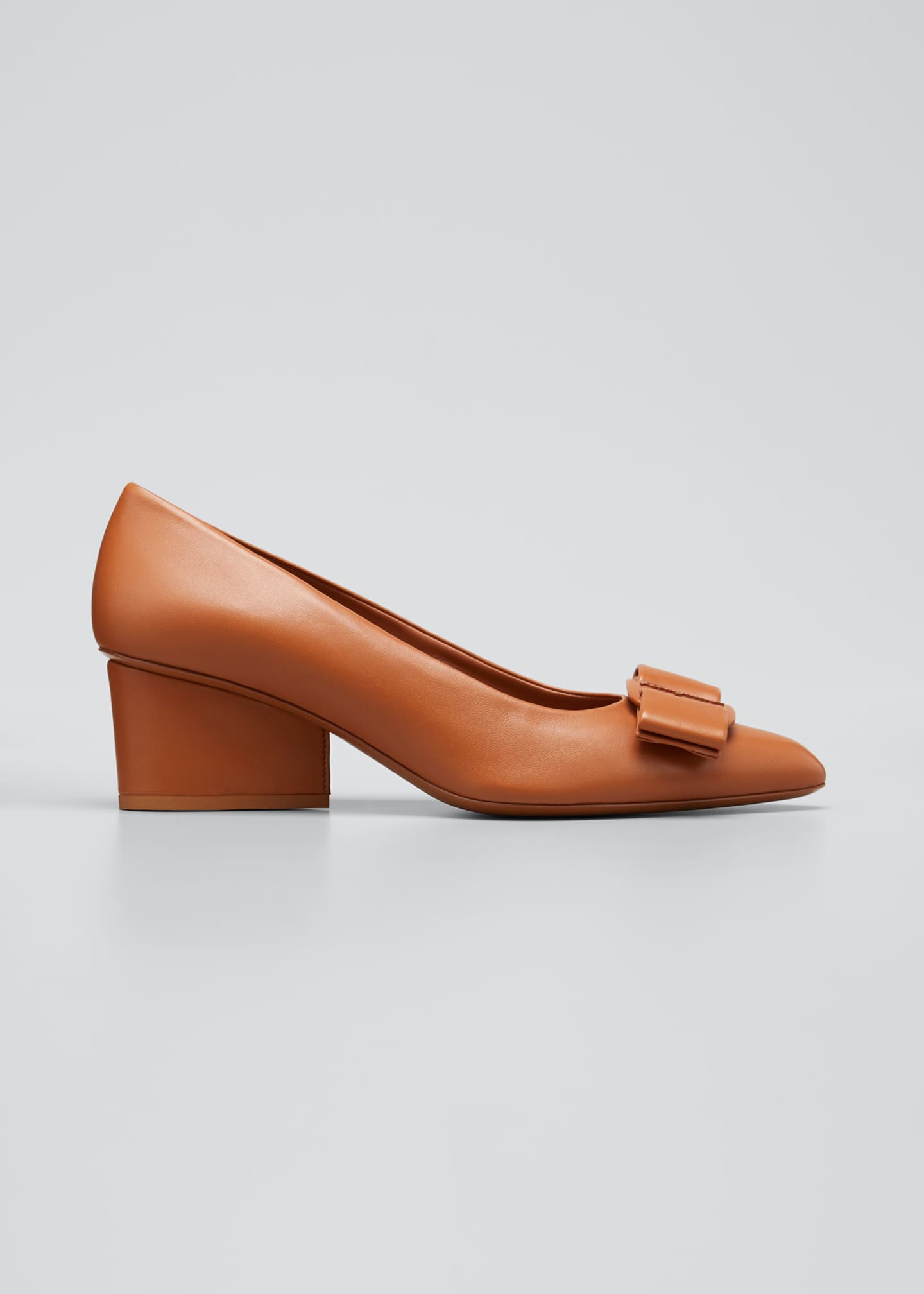 salvatore ferragamo viva pump