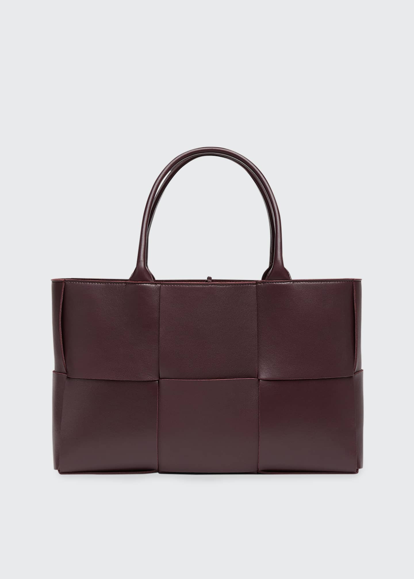 bottega veneta medium arco tote