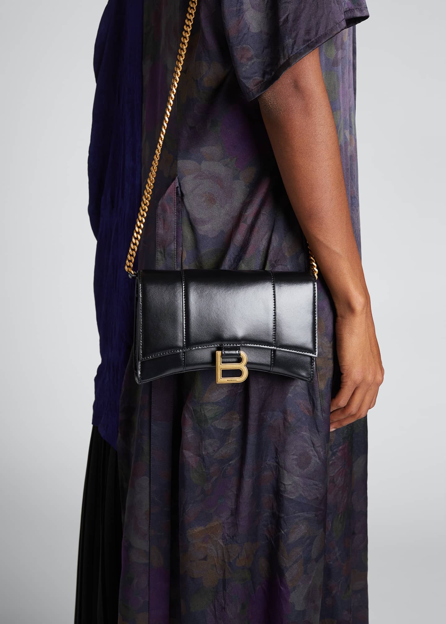 hourglass chain leather wallet on chain