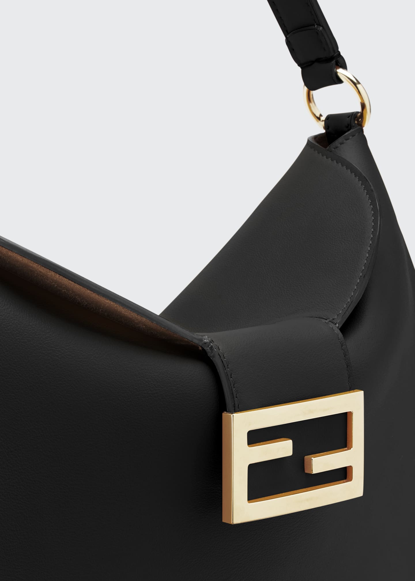 balenciaga xs le cagole bucket bag