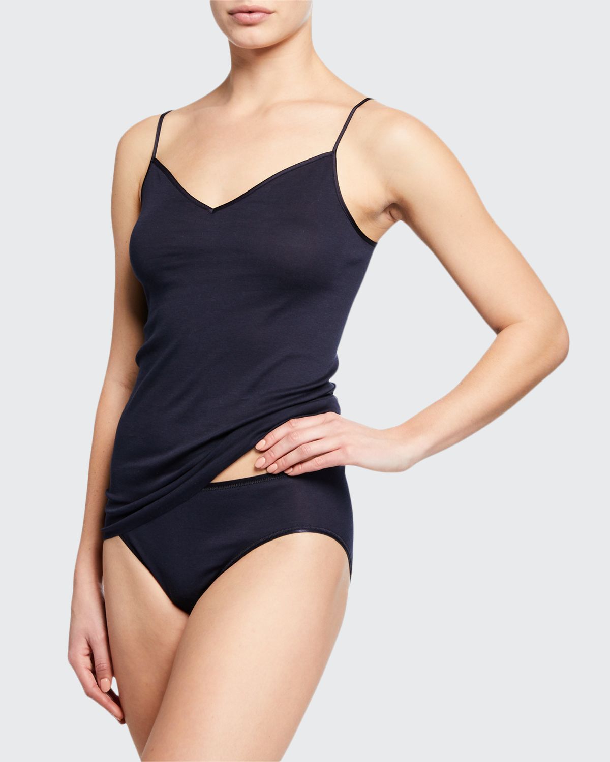 Hanro Cotton Seamless High-Leg Briefs | Thumbnail 4 Hanro Cotton Seamless High-Leg Briefs | Thumbnail 4