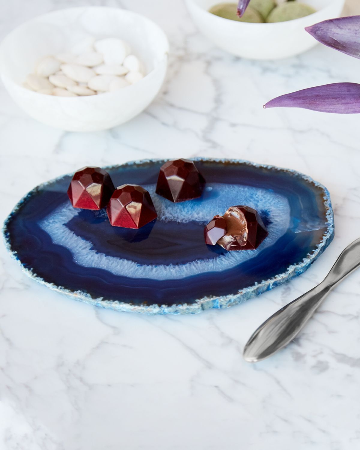 ANNA New York Ita Blue Cheese Plate & Forma Spreader | Thumbnail 3