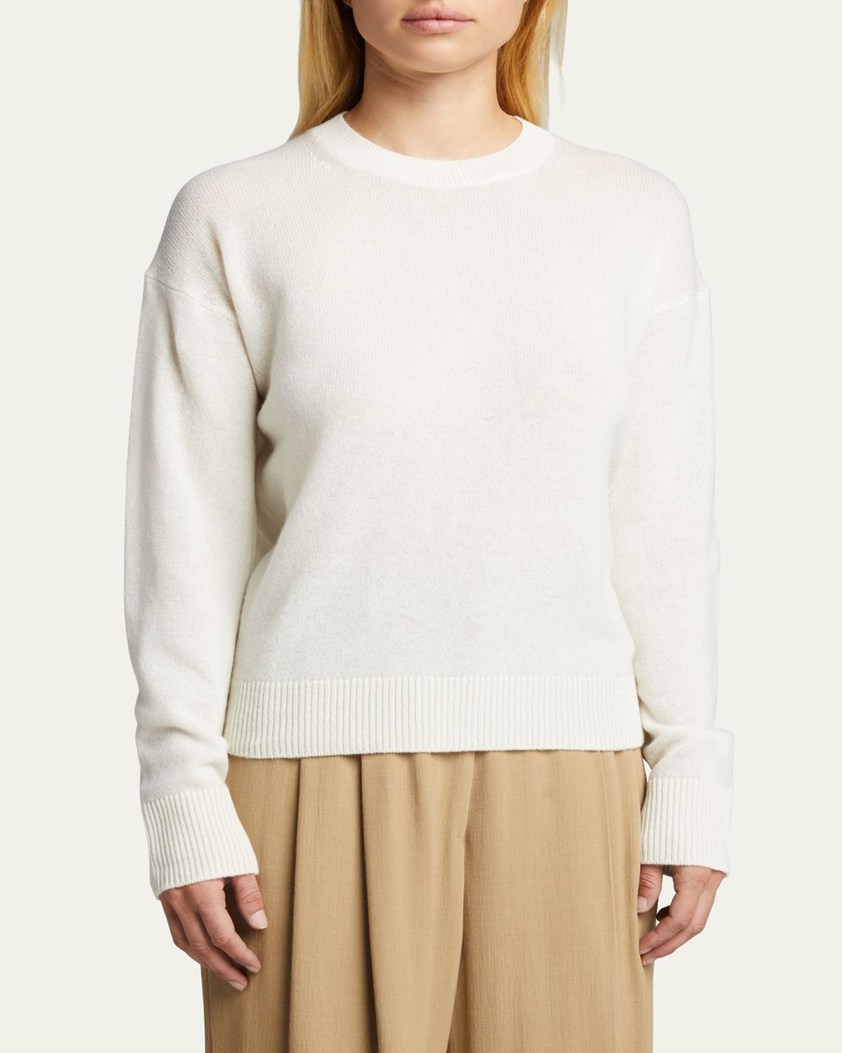 Theory Easy Cashmere Crewneck Sweater | Thumbnail 4 Theory Easy Cashmere Crewneck Sweater | Thumbnail 4
