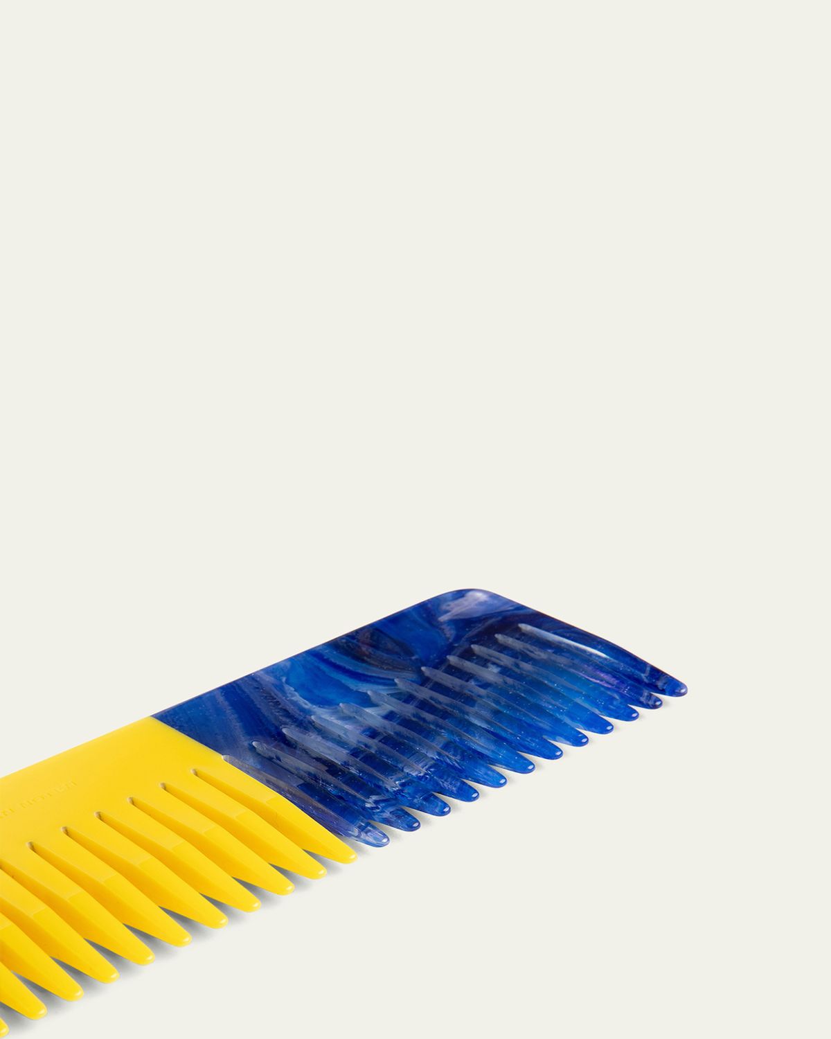 Dries Van Noten Blue and Yellow Wide-Tooth Comb | Thumbnail 2 Dries Van Noten Blue and Yellow Wide-Tooth Comb | Thumbnail 2
