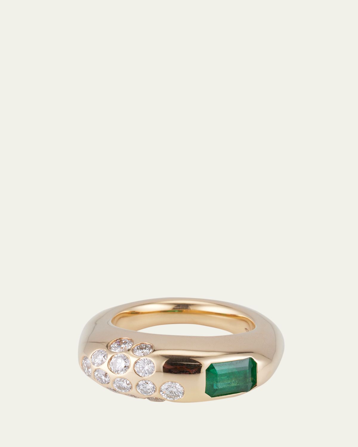 Uniform Object 18K Yellow Gold Dowry Ring With Emerald-Cut Stone And Diamonds