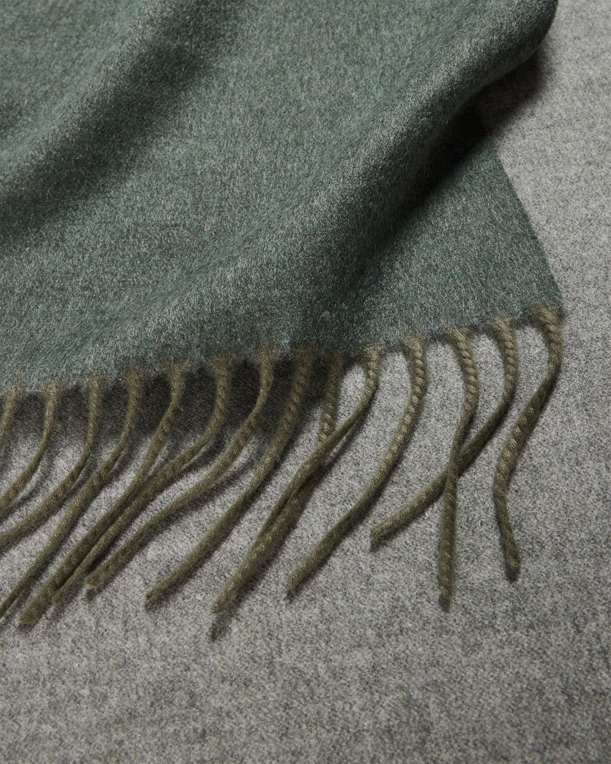Loro Piana Men's Baby Cashmere Fringe Scarf | Thumbnail 7