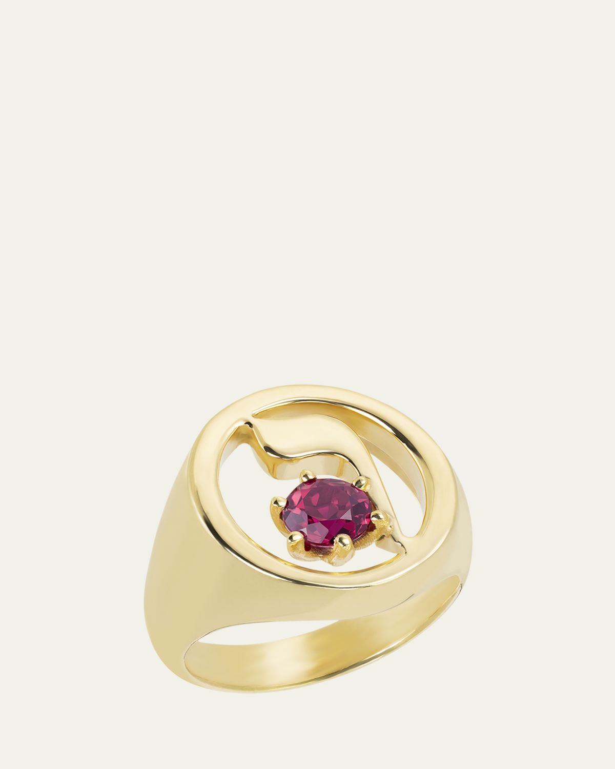 Procaccia Jewelry 18K Gold Hebrew VAV Initial Signet Ring | Thumbnail 13
