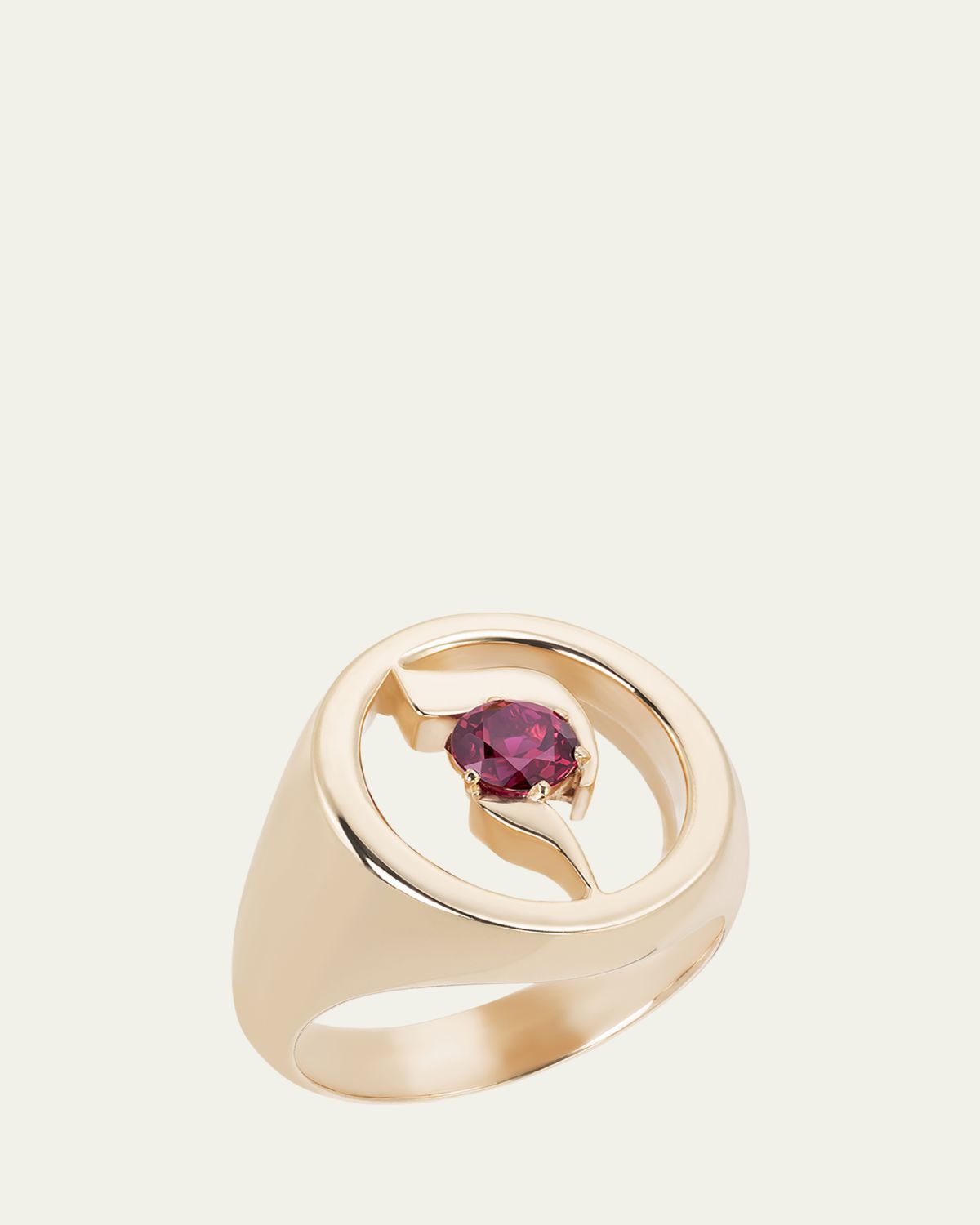 Procaccia Jewelry 18K Gold Hebrew QUF Initial Signet Ring | Thumbnail 5 Procaccia Jewelry 18K Gold Hebrew QUF Initial Signet Ring | Thumbnail 5