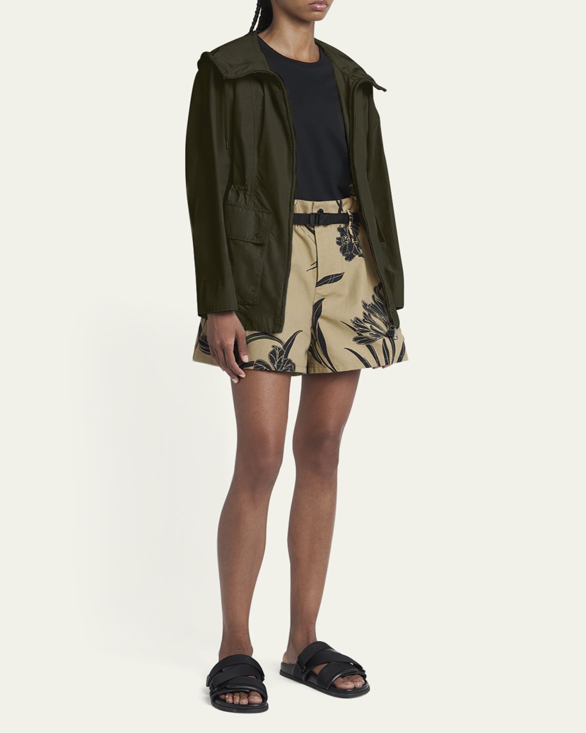 Moncler Leandro Short Hooded Parka | Thumbnail 6